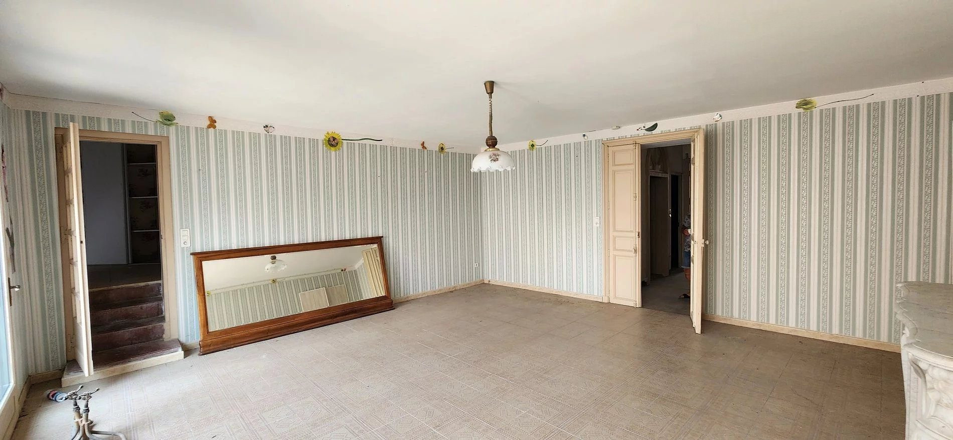 Maison à vendre à Bessan, 255 m²