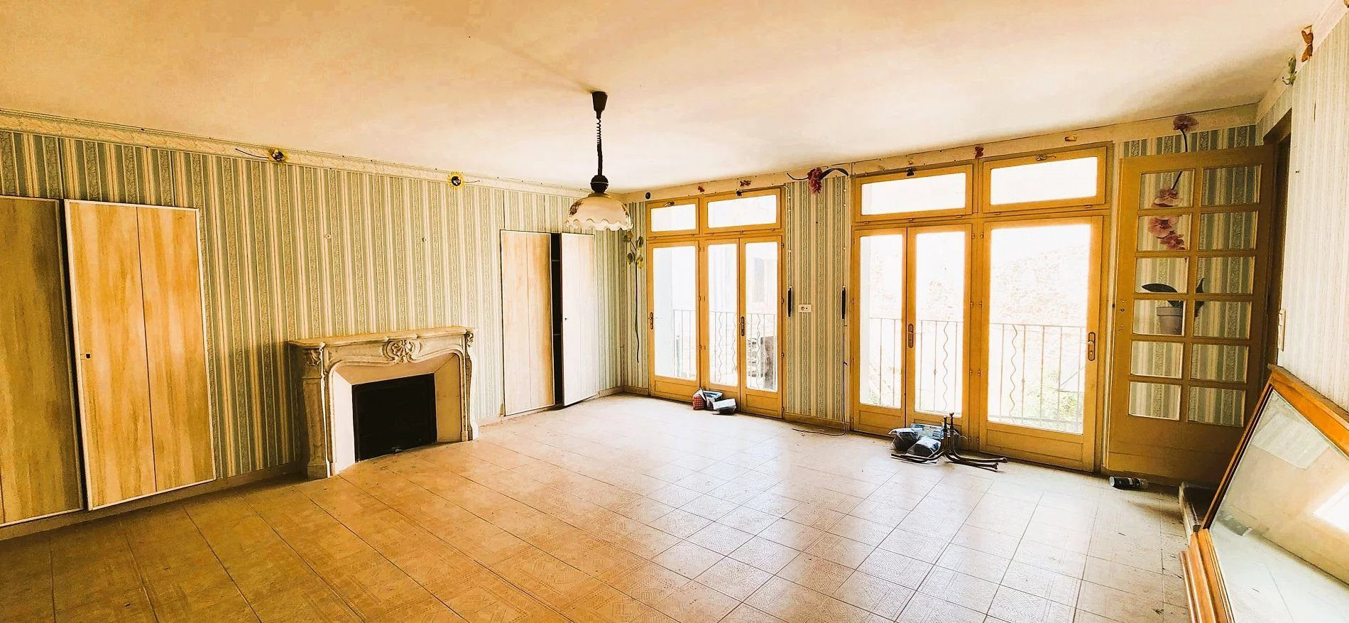 Maison à vendre à Bessan, 255 m²