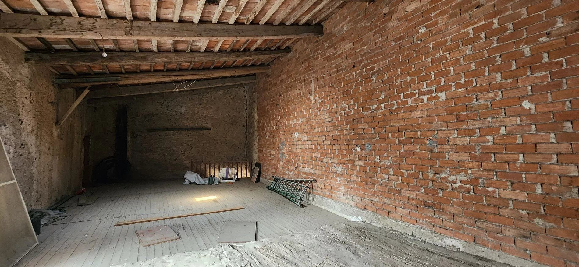 Maison à vendre à Bessan, 255 m²