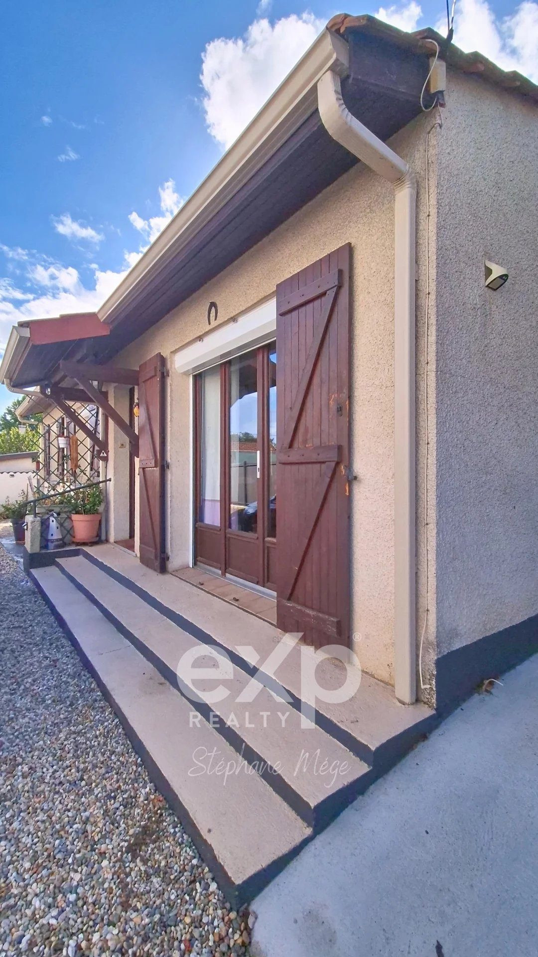 75 m² Family Home with Terrace and Garage – Ambarès-et-Lagrave Center, Close to Train Station and Schools 2