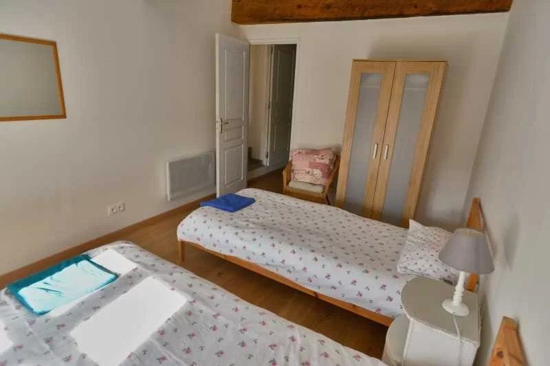 Maison à vendre à Roquebrun, 478 m²