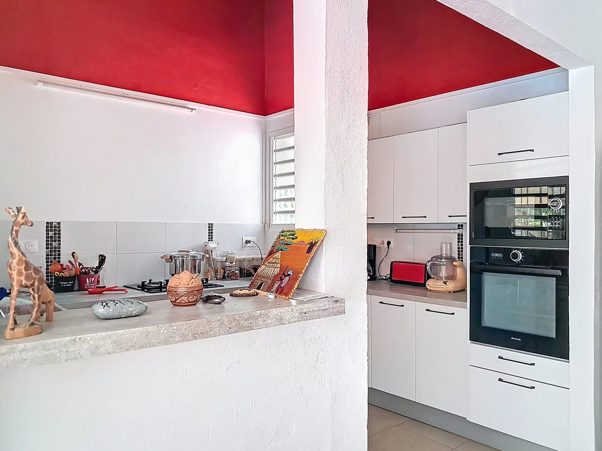 Maison à vendre à Sainte-Rose, 118 m²