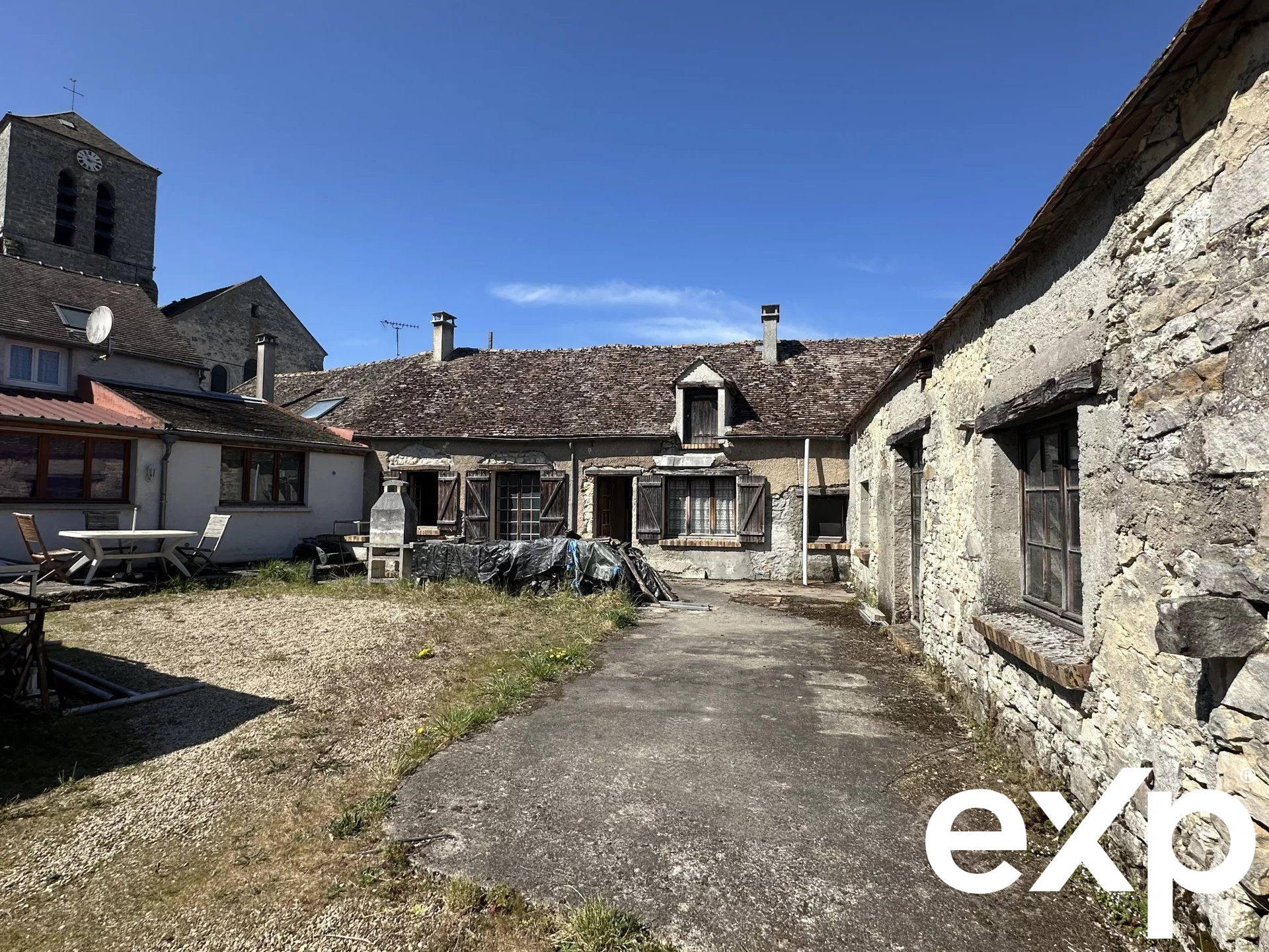 Maison 7 pièces 185 m² · à Moret-Loing-Et-Orvanne · 185 m² · 297 000 €