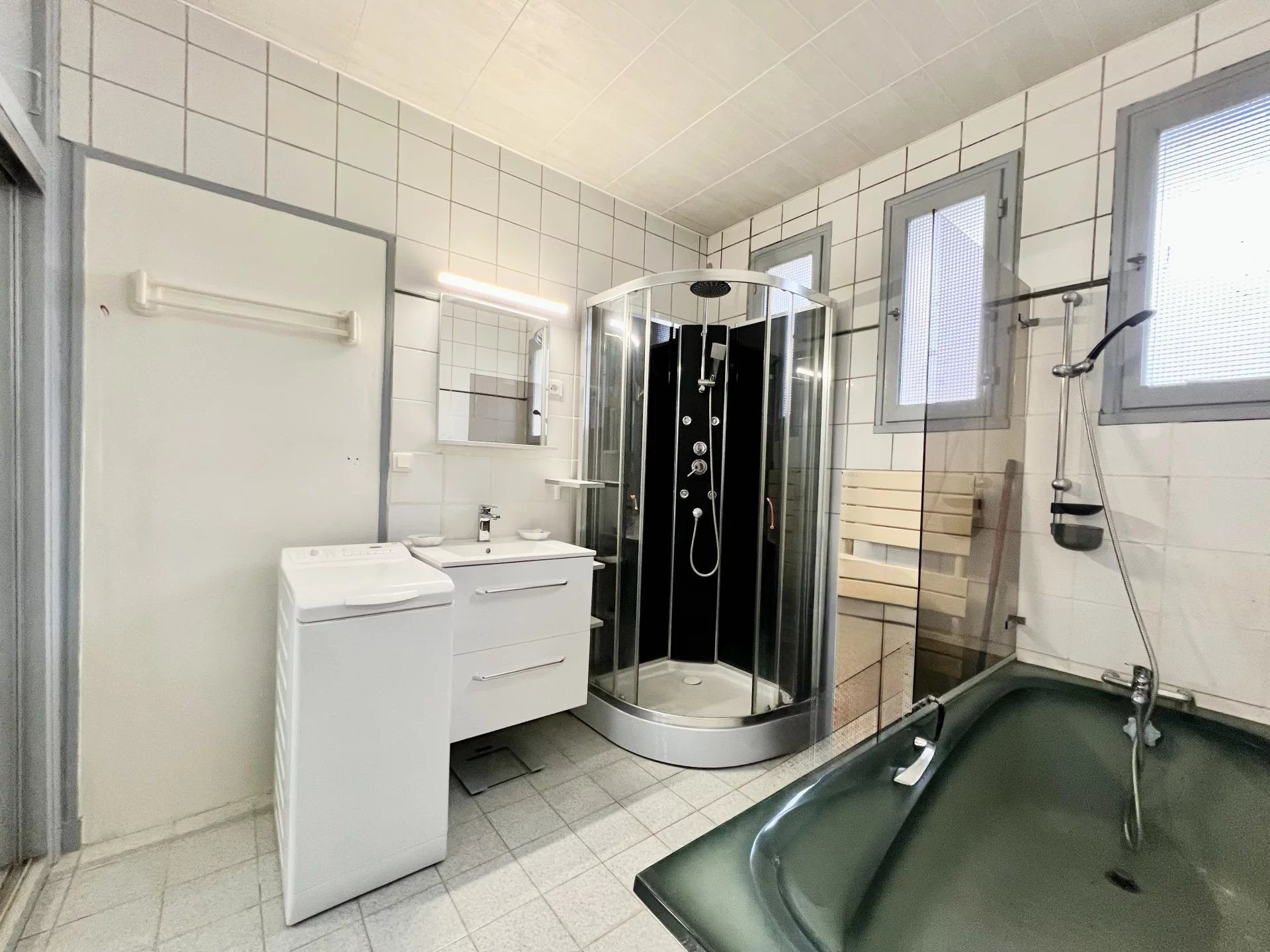 Maison 8 pièces 140 m² · à Mantes-la-Jolie · 140 m² · 275 000 €