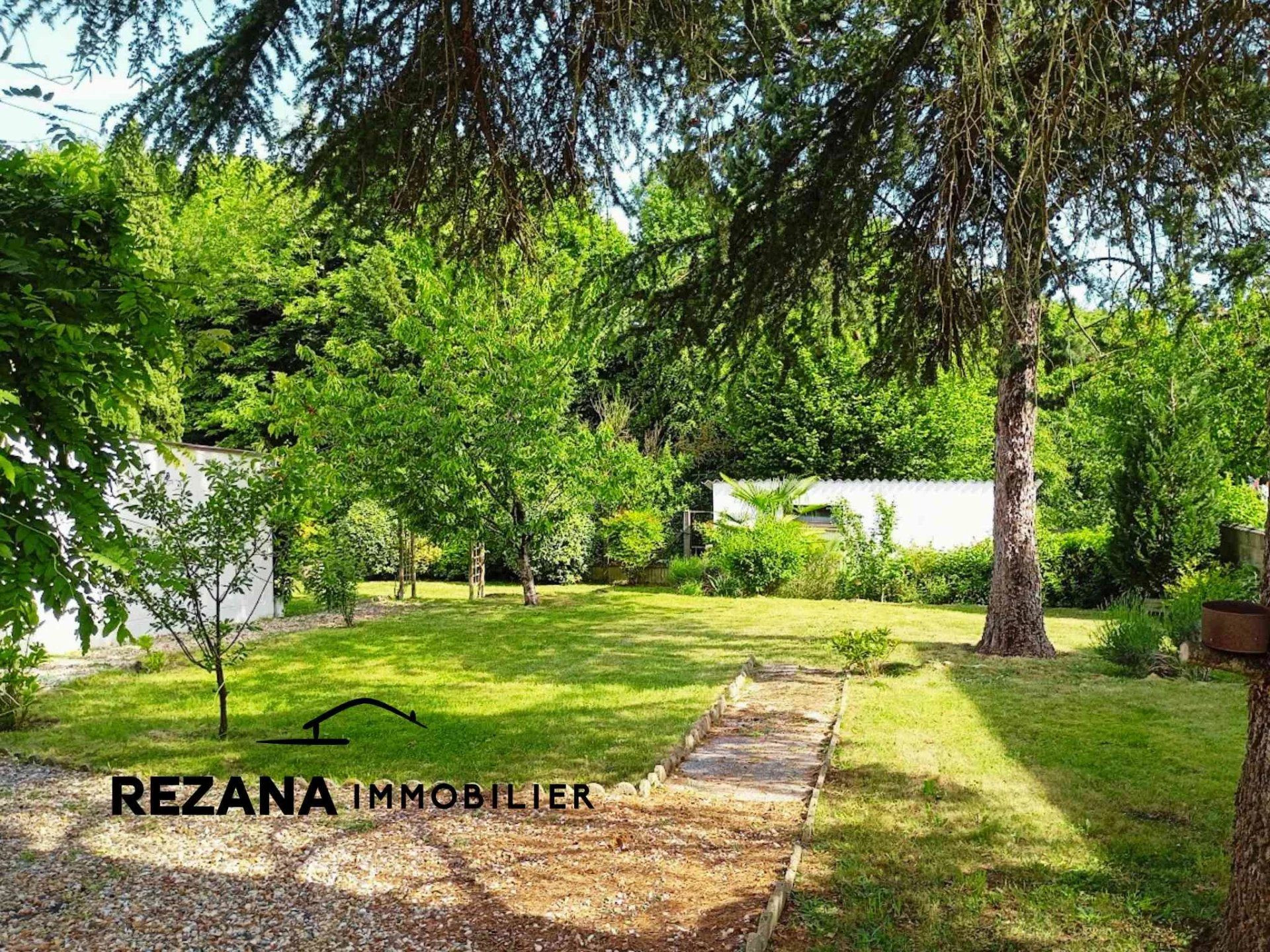 Maison 5 pièces 120 m² · à Dammarie-les-Lys · 120 m² · 417 000 €