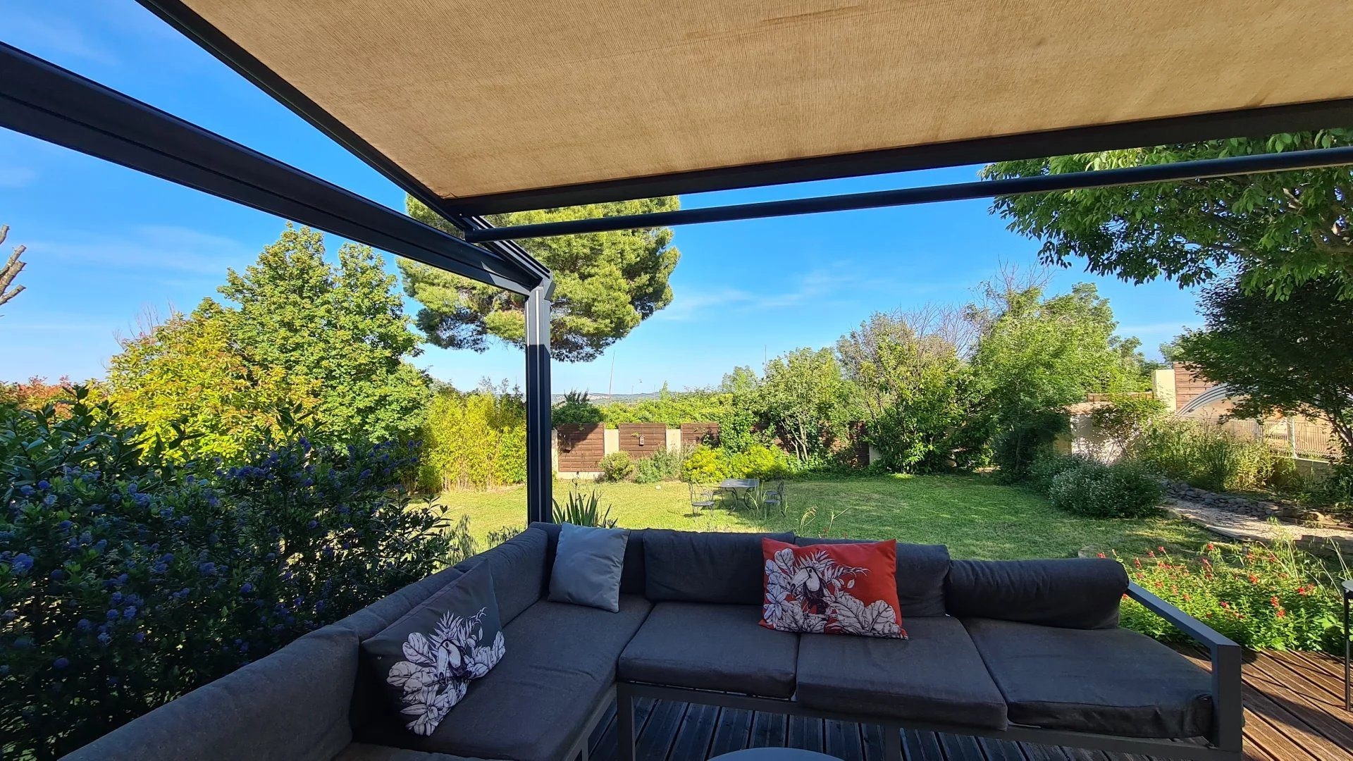 Maison à vendre à Tourbes, 208 m²