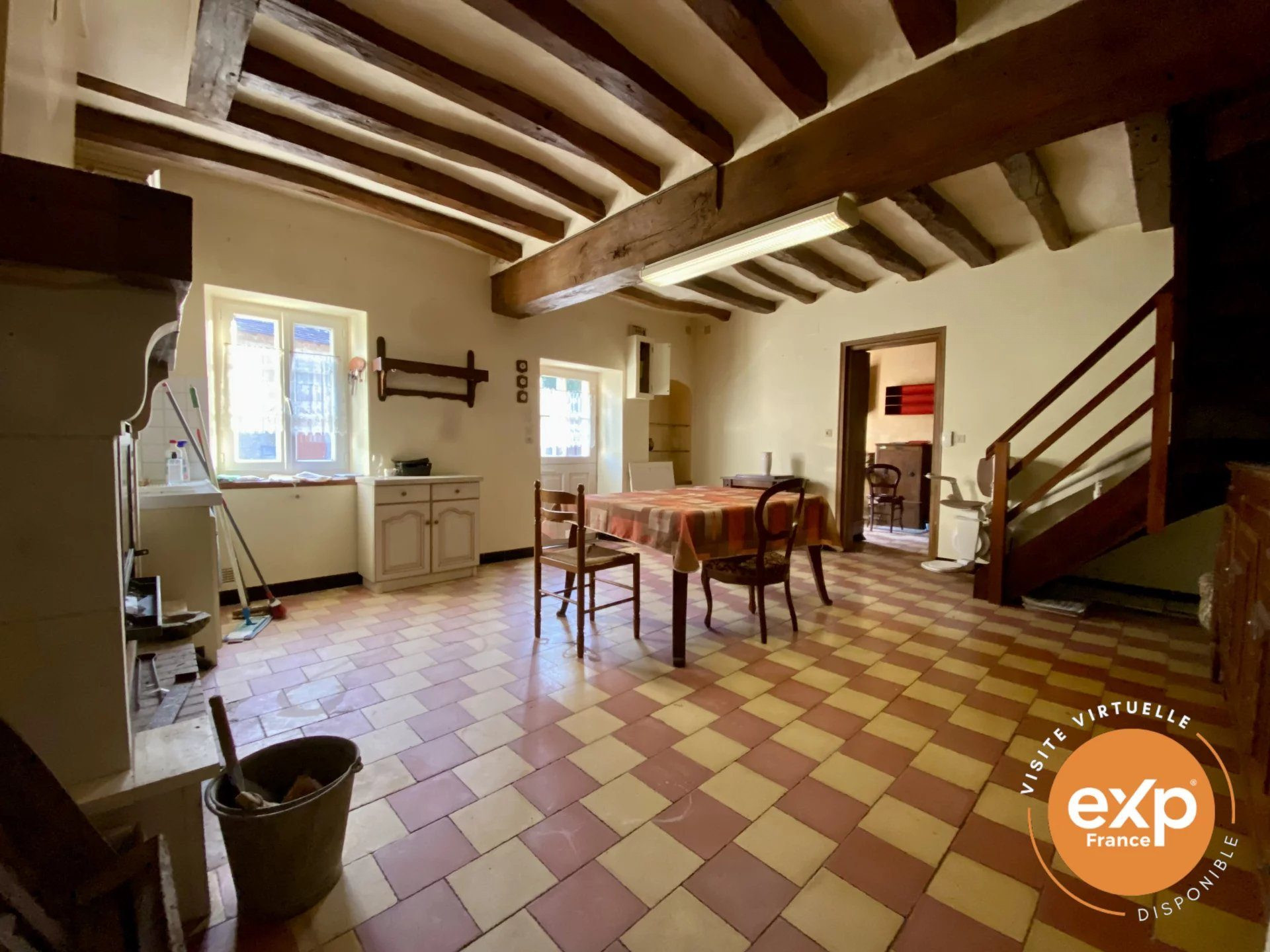 Maison à vendre à Saint-Flovier, 79 m²