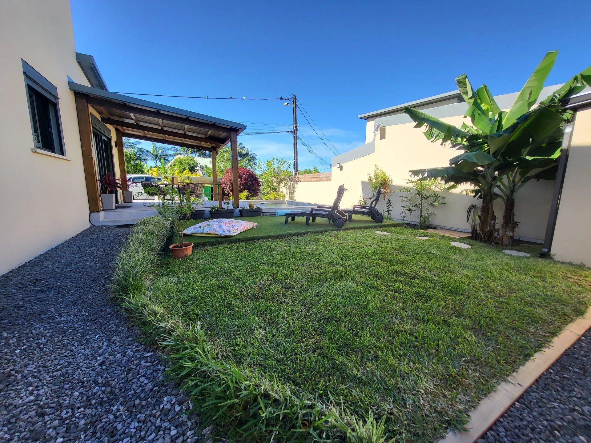 Maison 5 pièces 195 m² · à Saint-Pierre · 195 m² · 469 680 €