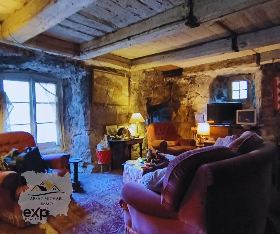 House for sale in Cayres, 556 m²