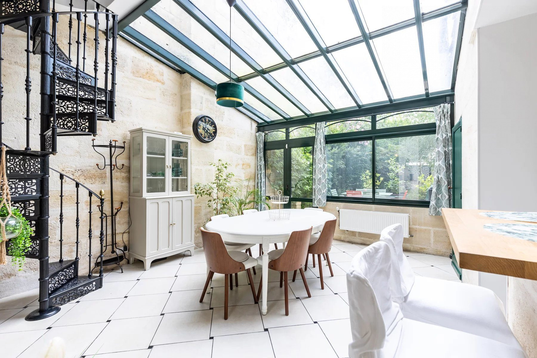 Maison à vendre à Bordeaux, 265 m²