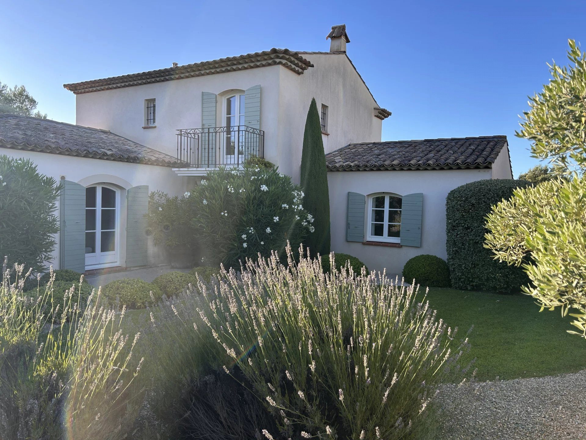 Maison à vendre à Mallemort, 174 m²