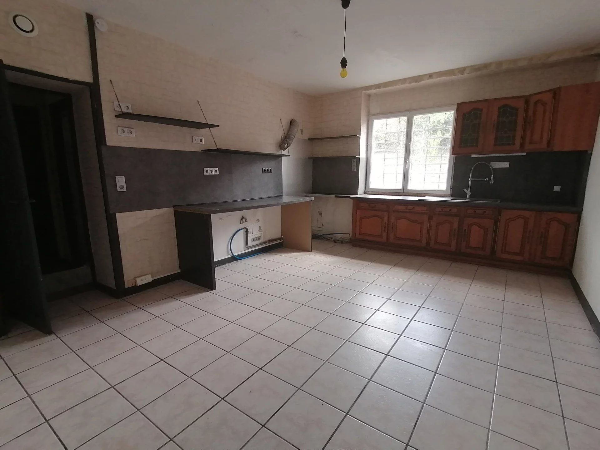 Income-generating house divided into 2 apartments - La Souterraine 3