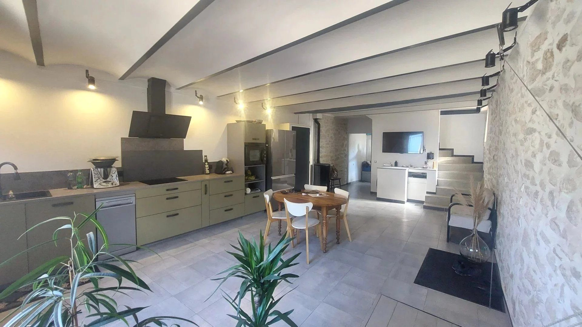 Maison à vendre à Saint-Jean-de-Maruéjols-et-Avéjan, 84 m²