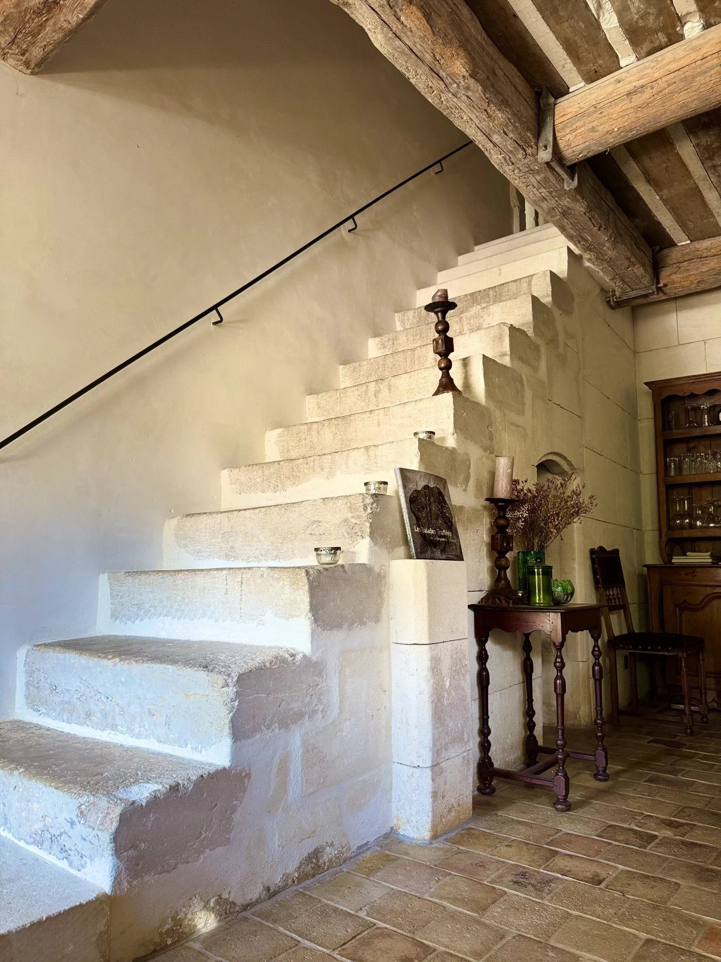 Maison à vendre à Mollégès, 252 m²
