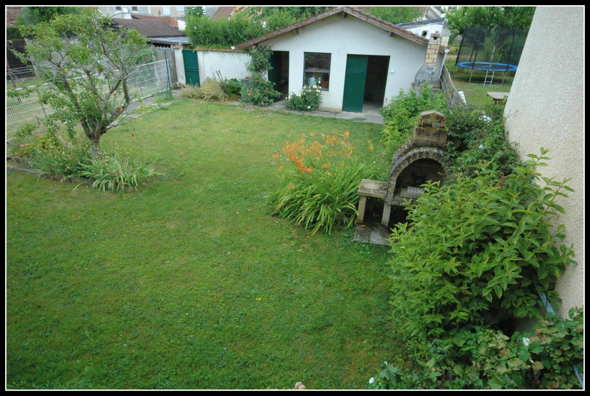 Maison 7 pièces 200 m² · à Nangis · 200 m² · 299 000 €