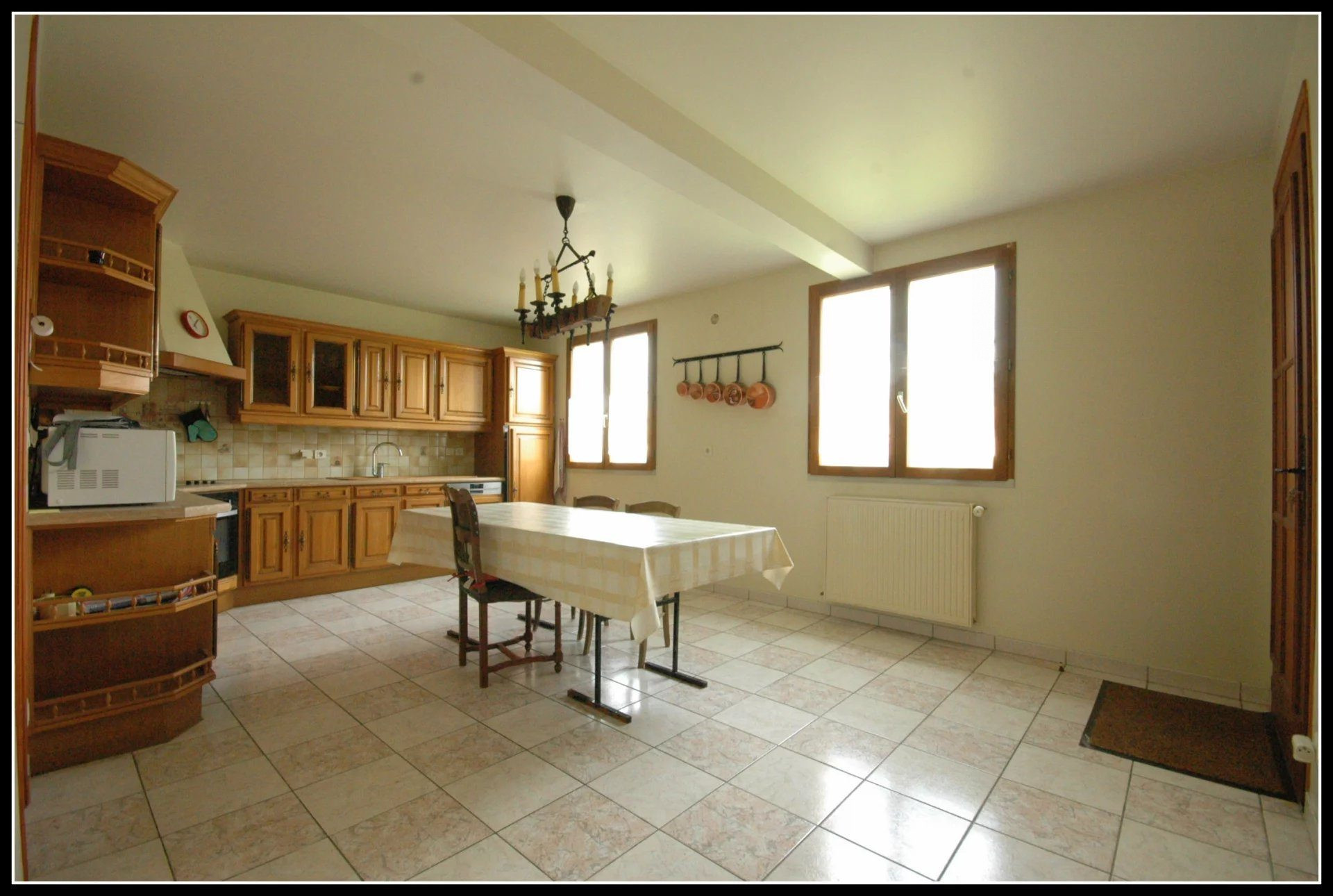 Maison à vendre à Nangis, 200 m²