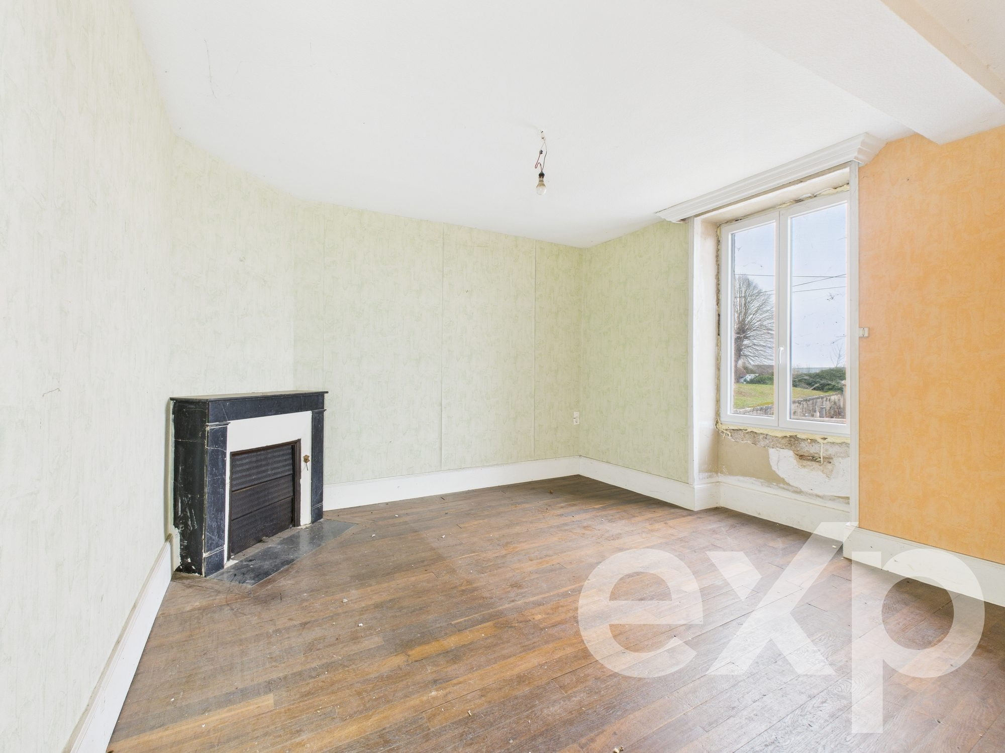 Maison à vendre à Laignes, 151 m²
