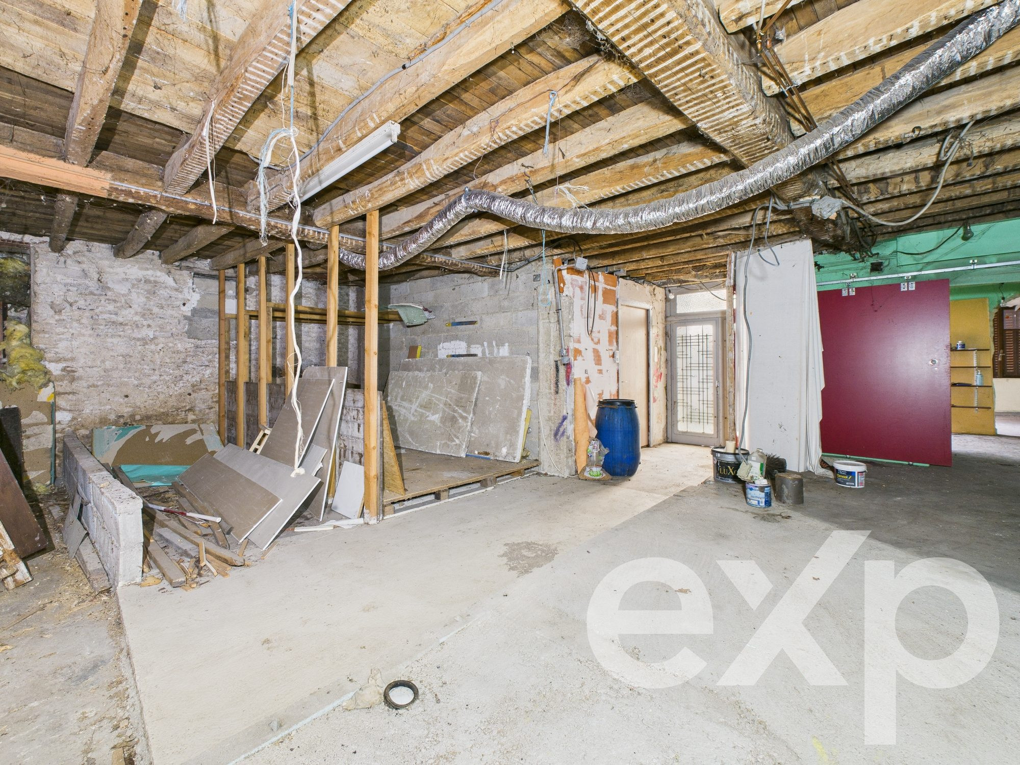 Detached house of 151 m² with 5 rooms, 3 bedrooms + 37 m² courtyard 3