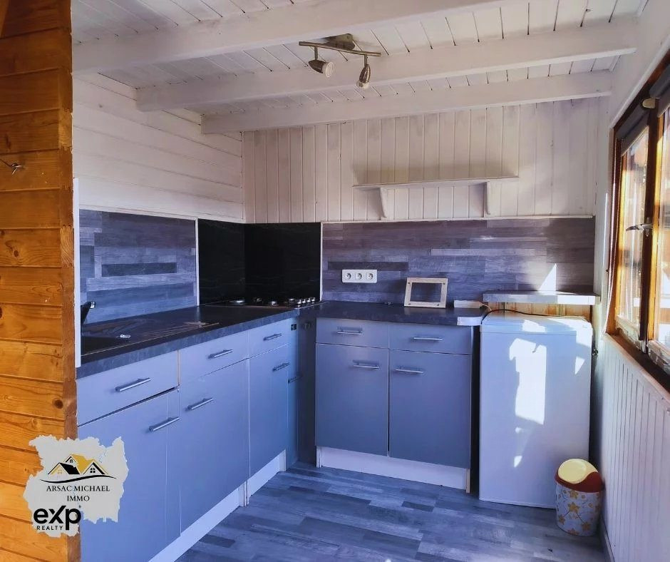 Maison 7 pièces 171 m² · à Le Vernet-Chaméane · 171 m² · 375 000 €