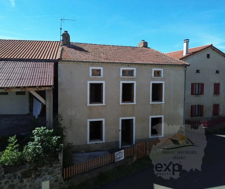 Maison de village a rénover