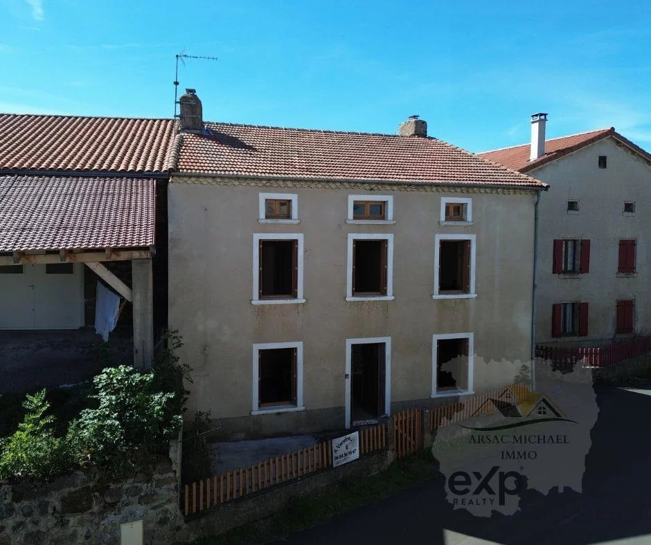 Maison de village a rénover