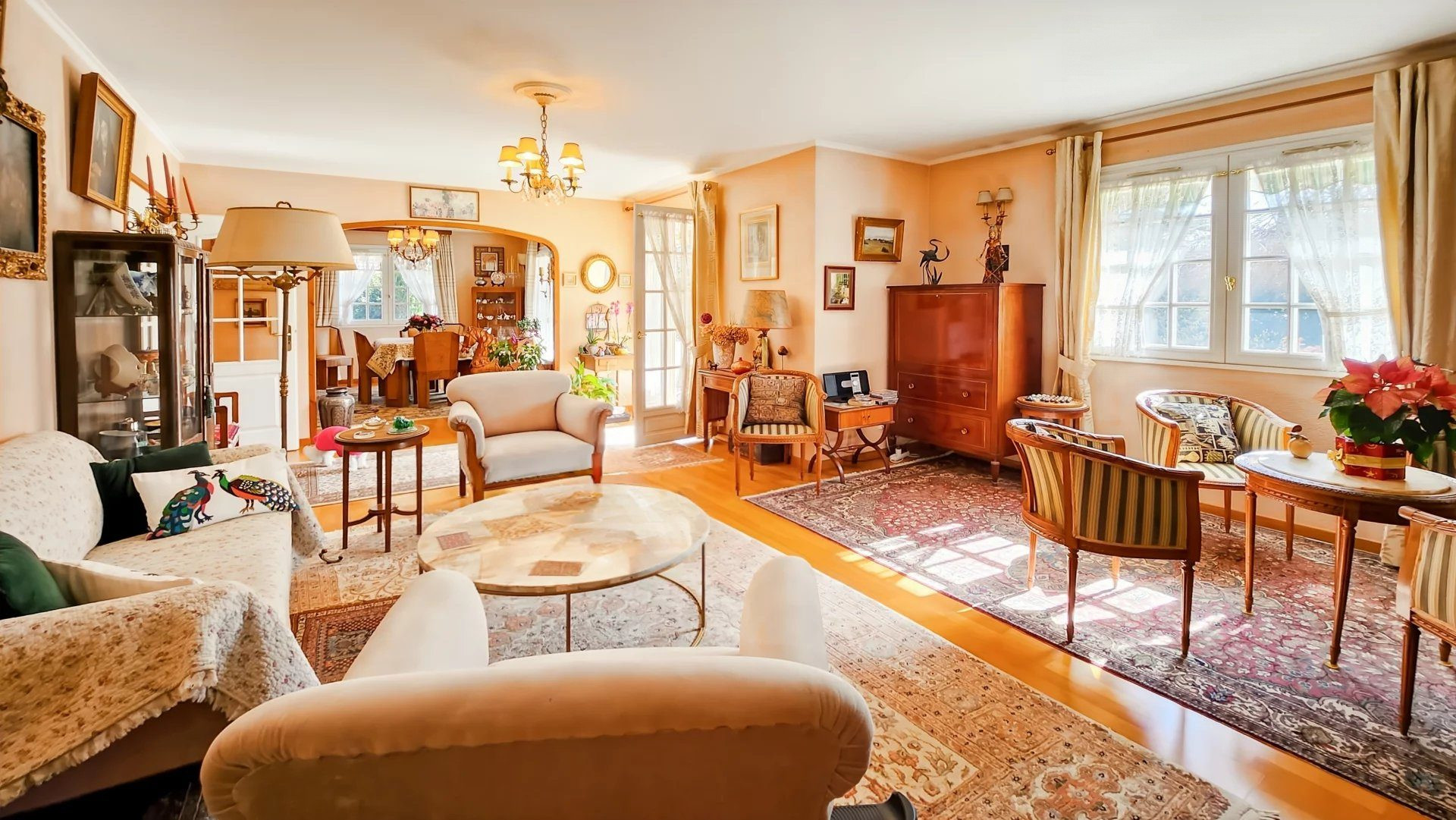 Jolie Maison d'architecte au calme avec grand terrain !