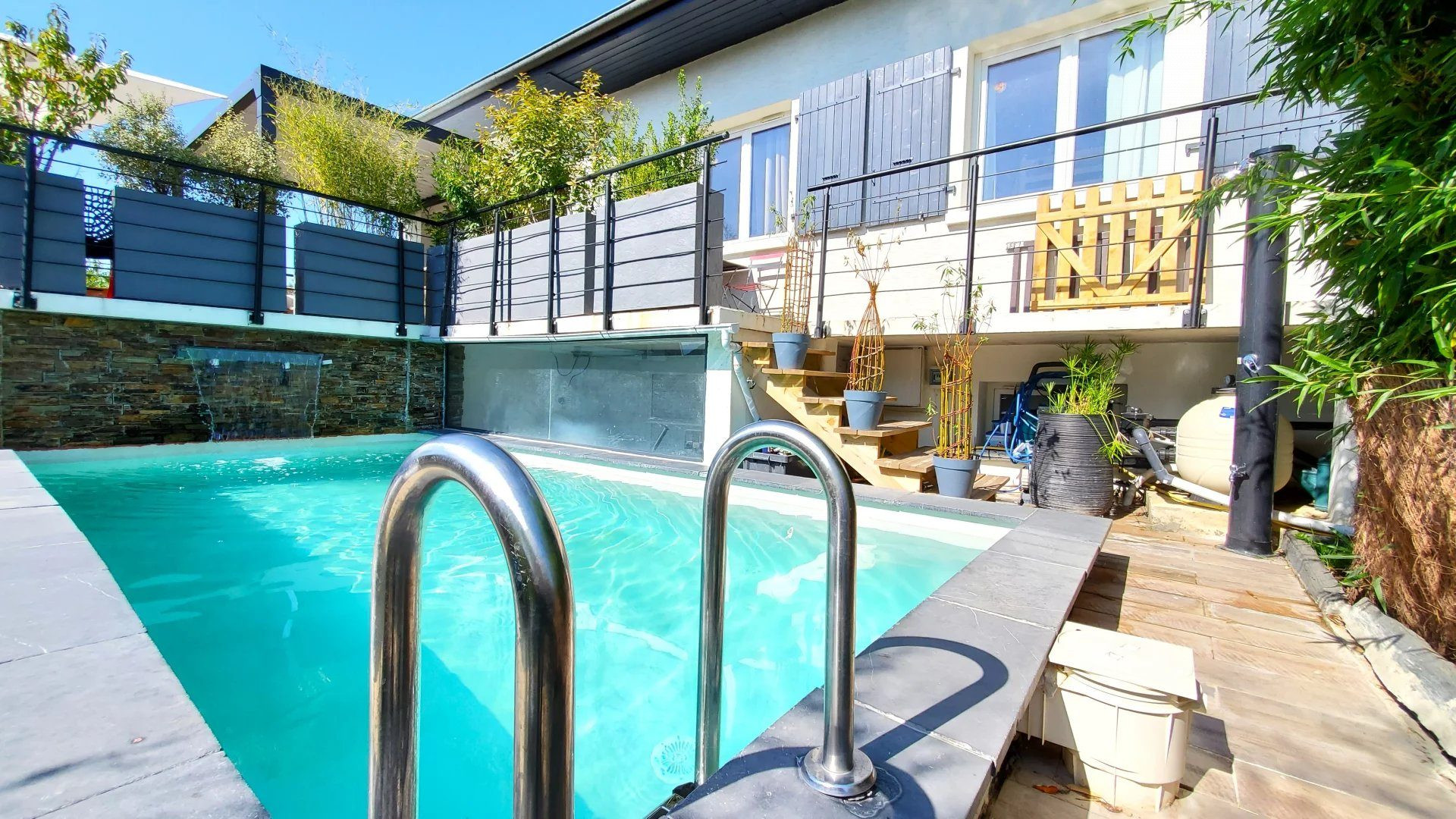 House for sale in Fillinges, 195 m²