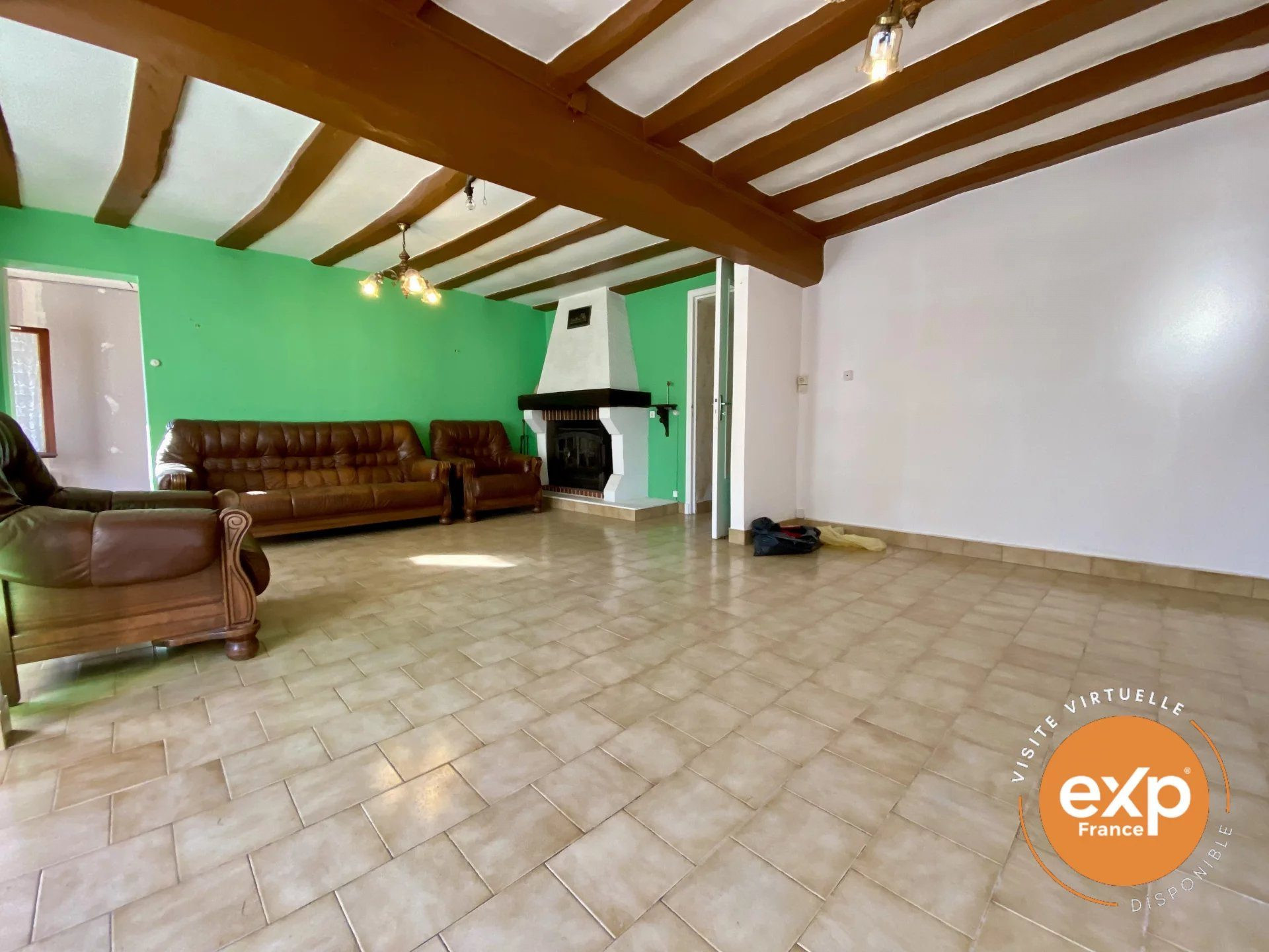 Maison à vendre à Saint-Flovier, 75 m²