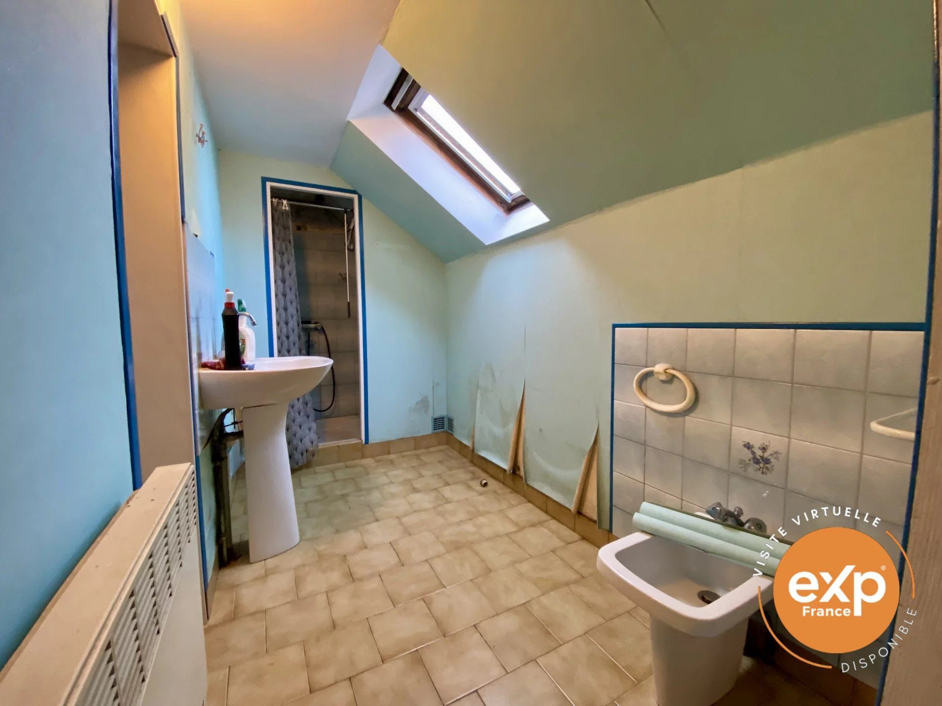 Maison à vendre à Saint-Flovier, 75 m²