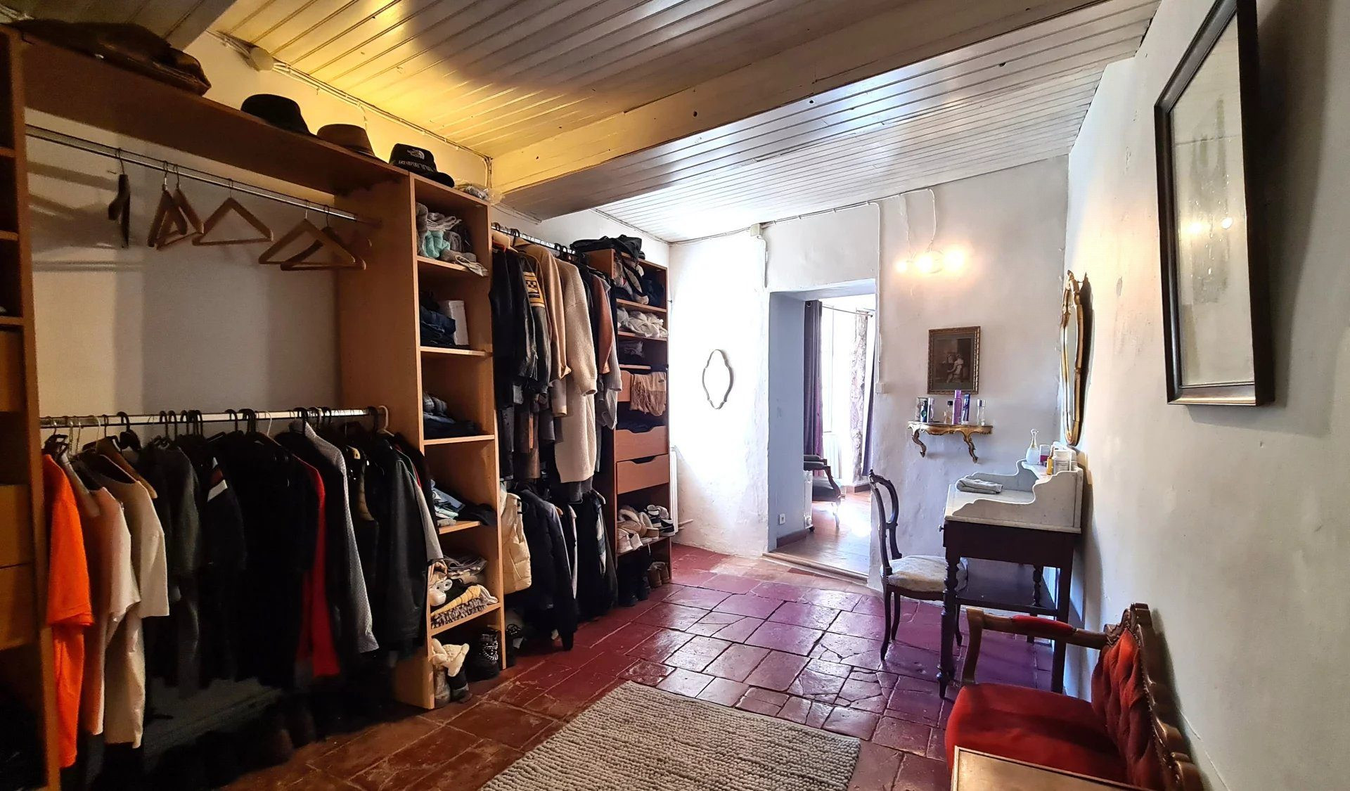 Maison 5 pièces 135 m² · à Pouzolles · 135 m² · 235 000 €