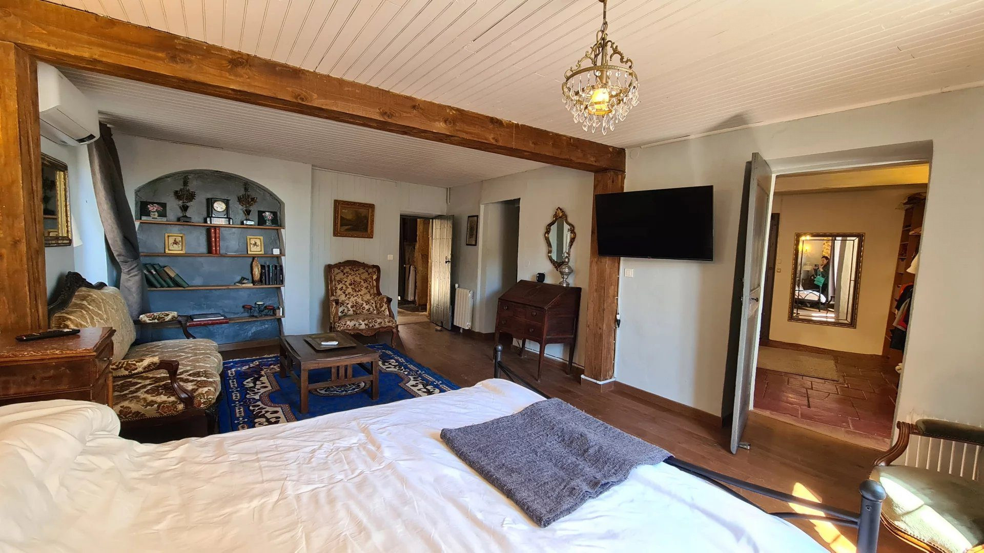 Maison à vendre à Pouzolles, 135 m²