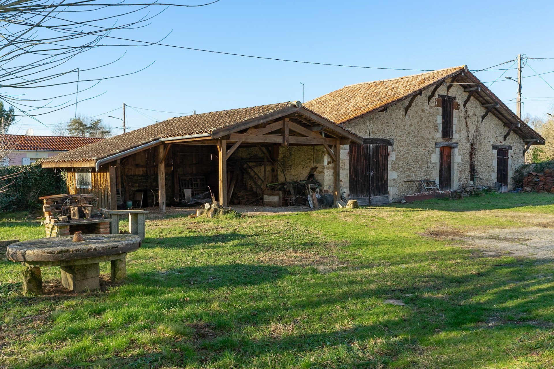 Maison à vendre à Salles, 270 m²