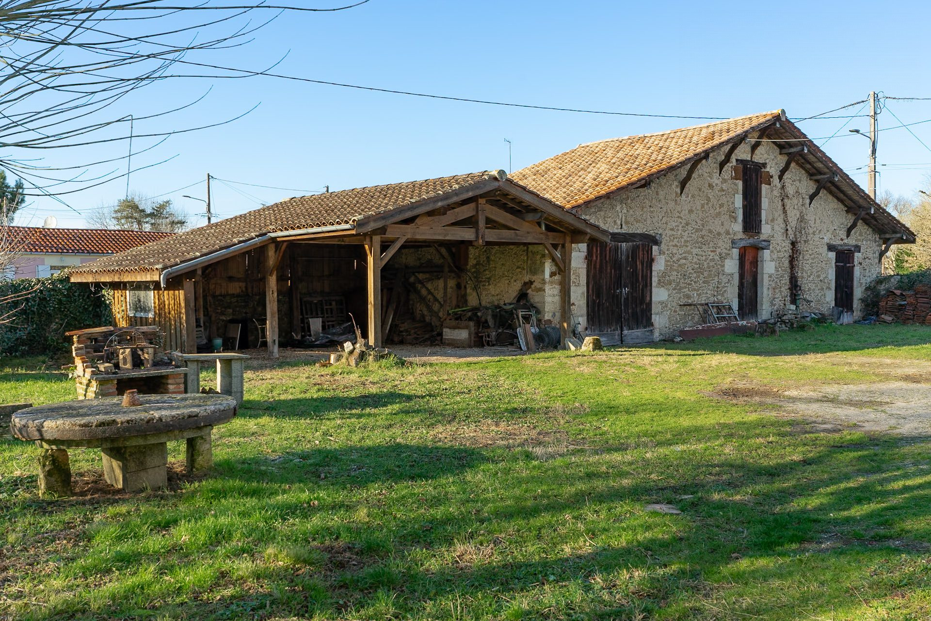 Maison à vendre à Salles, 270 m²