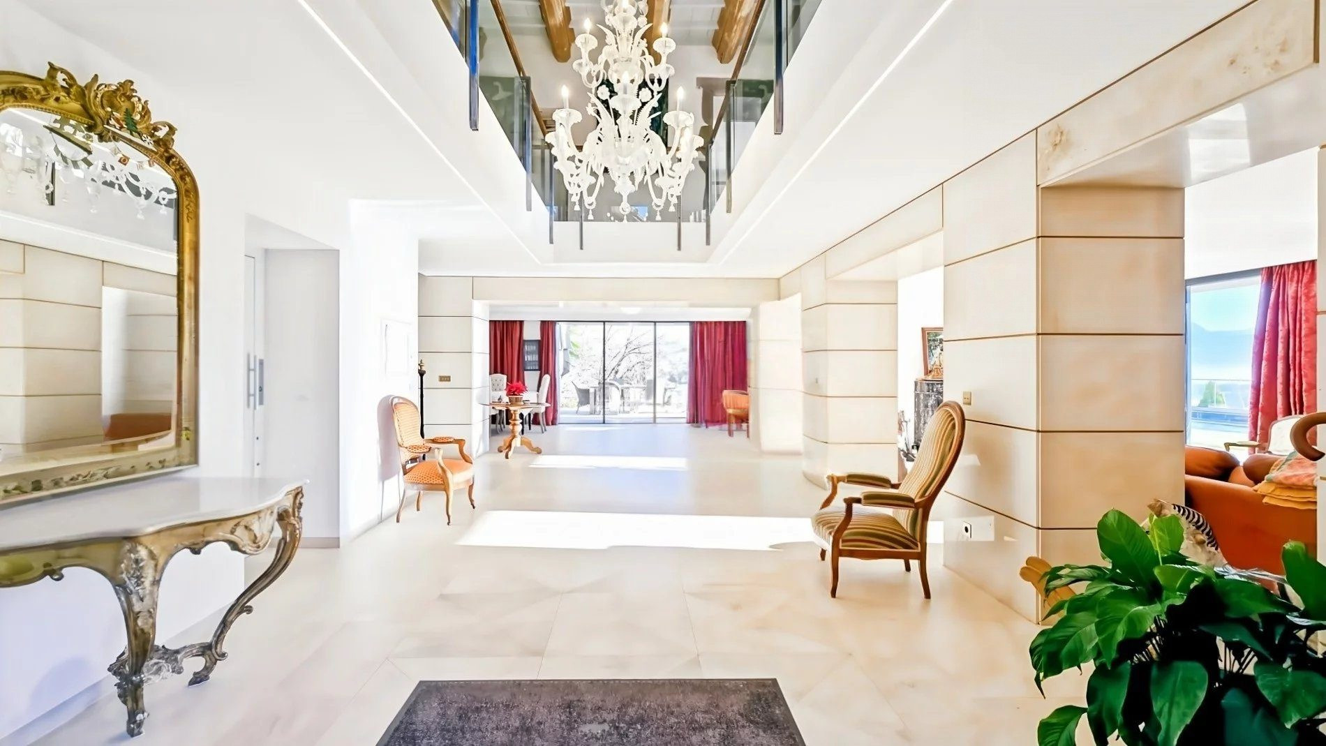 Maison 10 pièces 600 m² · à Pers-Jussy · 600 m² · 5 250 000 €
