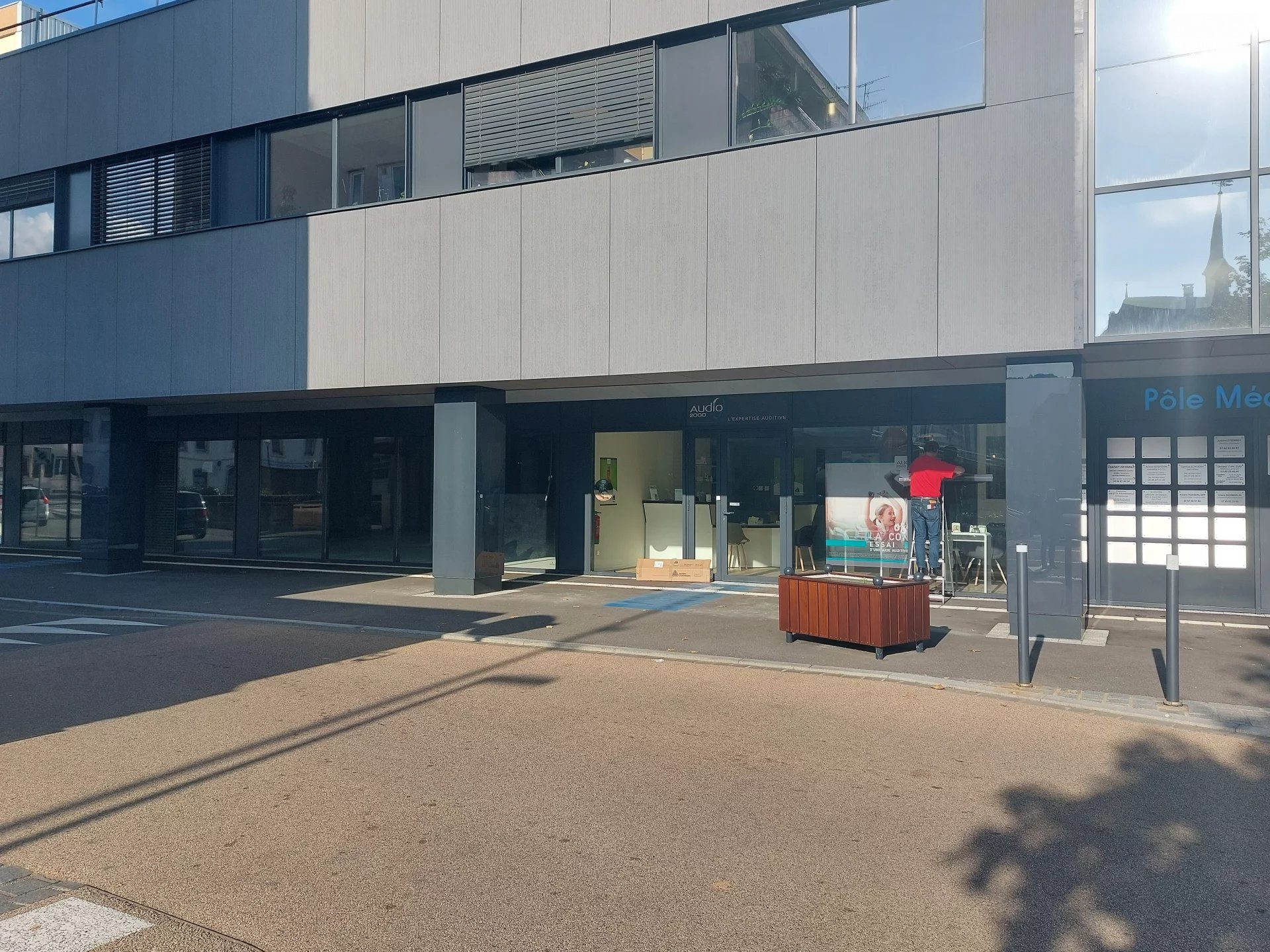 LOCAL COMMERCIAL A VENDRE GUEBWILLER · 89 m² · 96 000 €