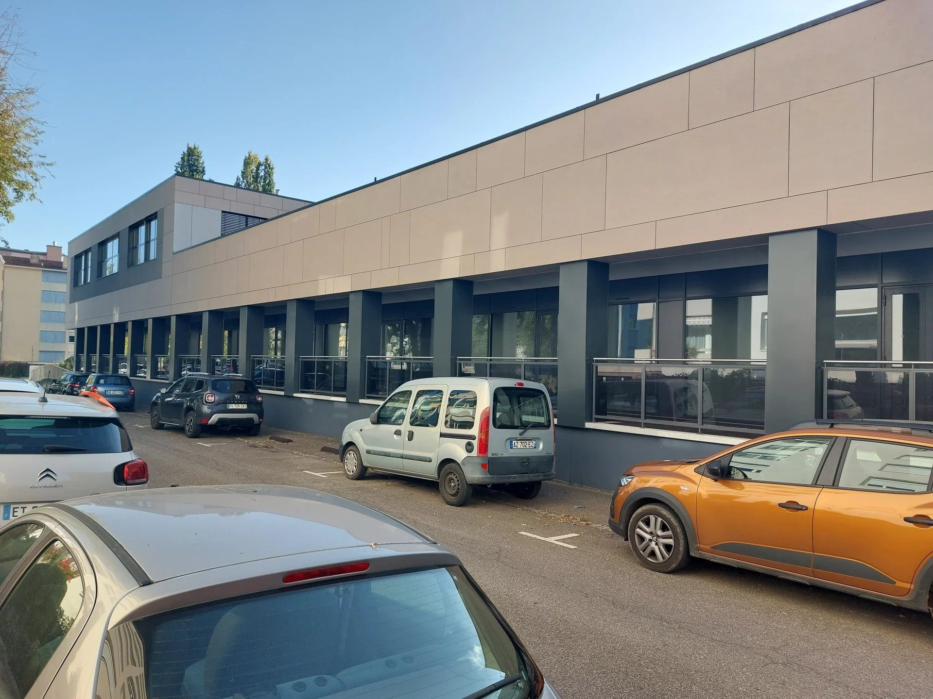 COMMERCIAL SPACE FOR SALE GUEBWILLER 2