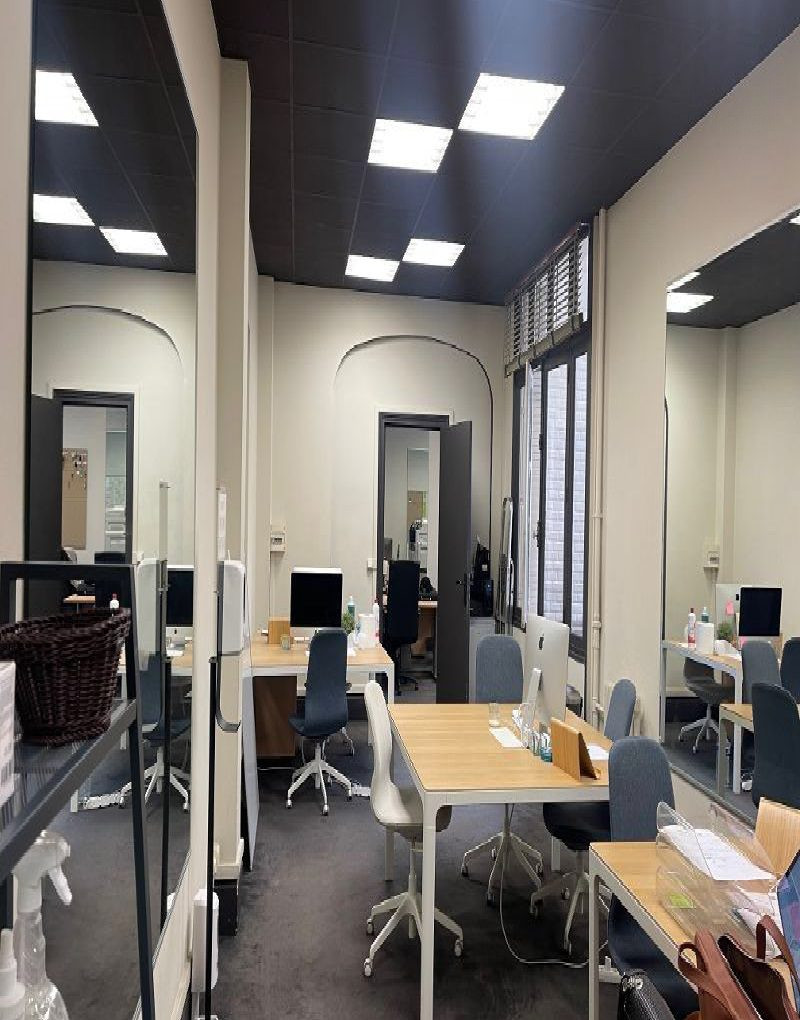 In the heart of the Champs-Élysées – Divisible prestigious offices 3