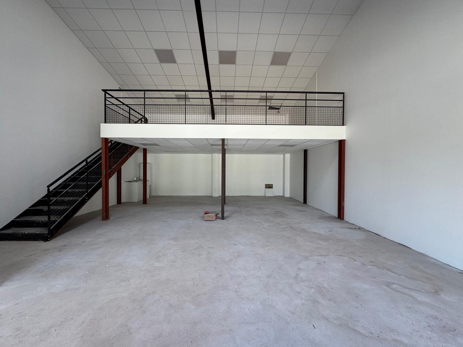 Local commercial 100m2 à vendre (murs à vendre)