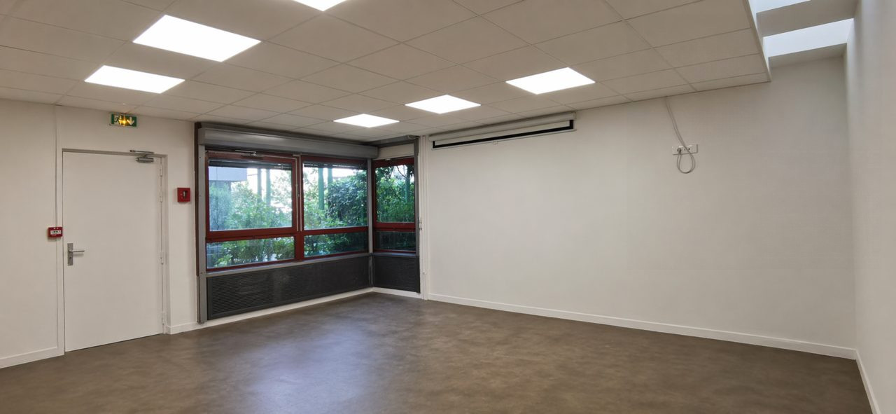 Immobilier pro dans Paris · 216 m² · 1 200 000 €