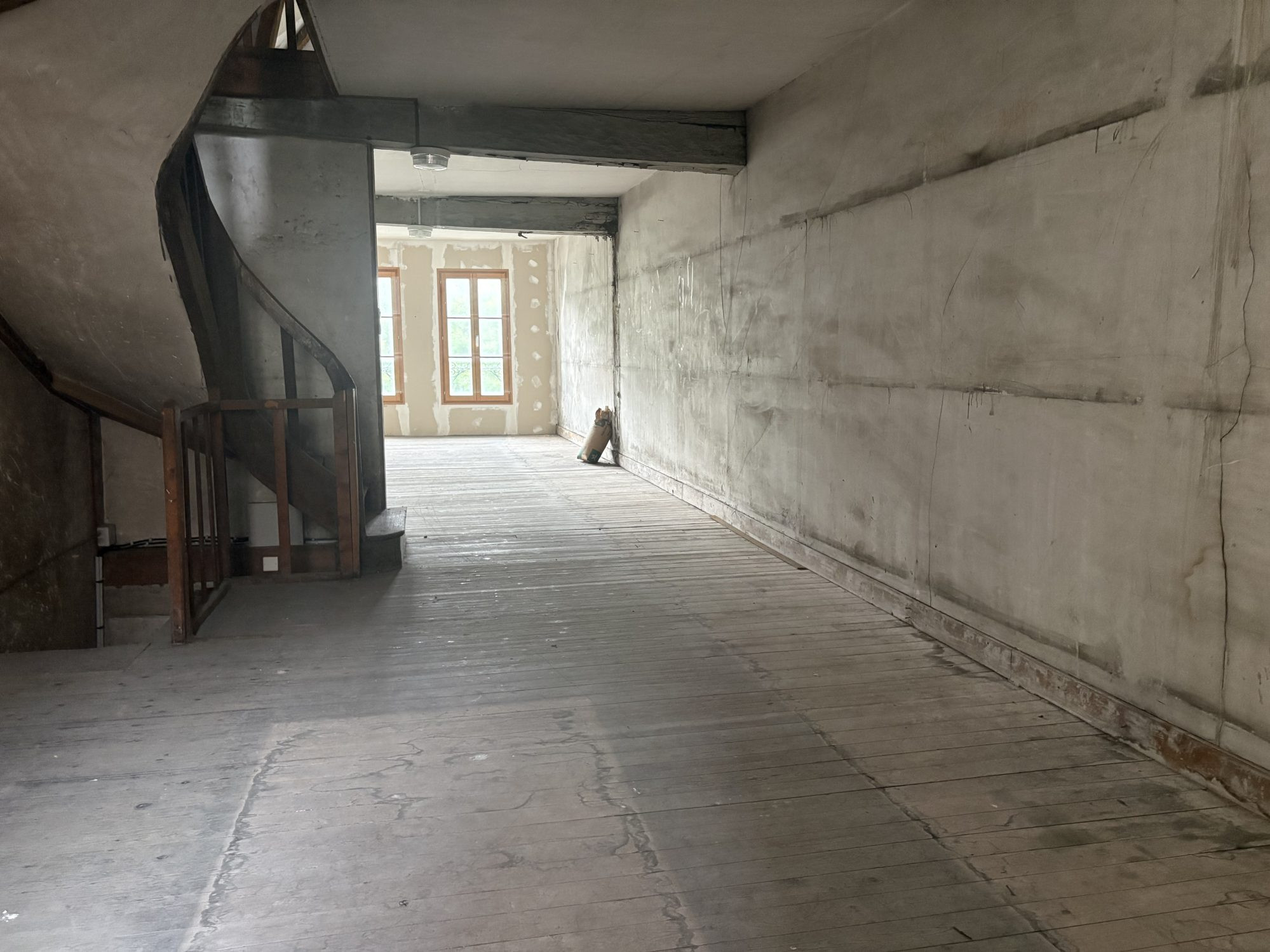 Immobilier pro à vendre à Troyes