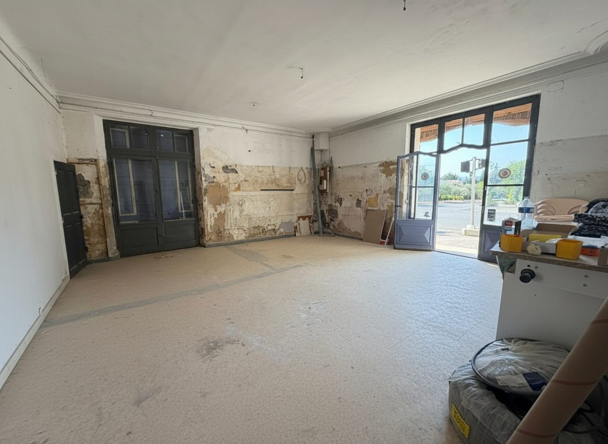 Volonne – Local commercial de 74 m² à forte visibilité