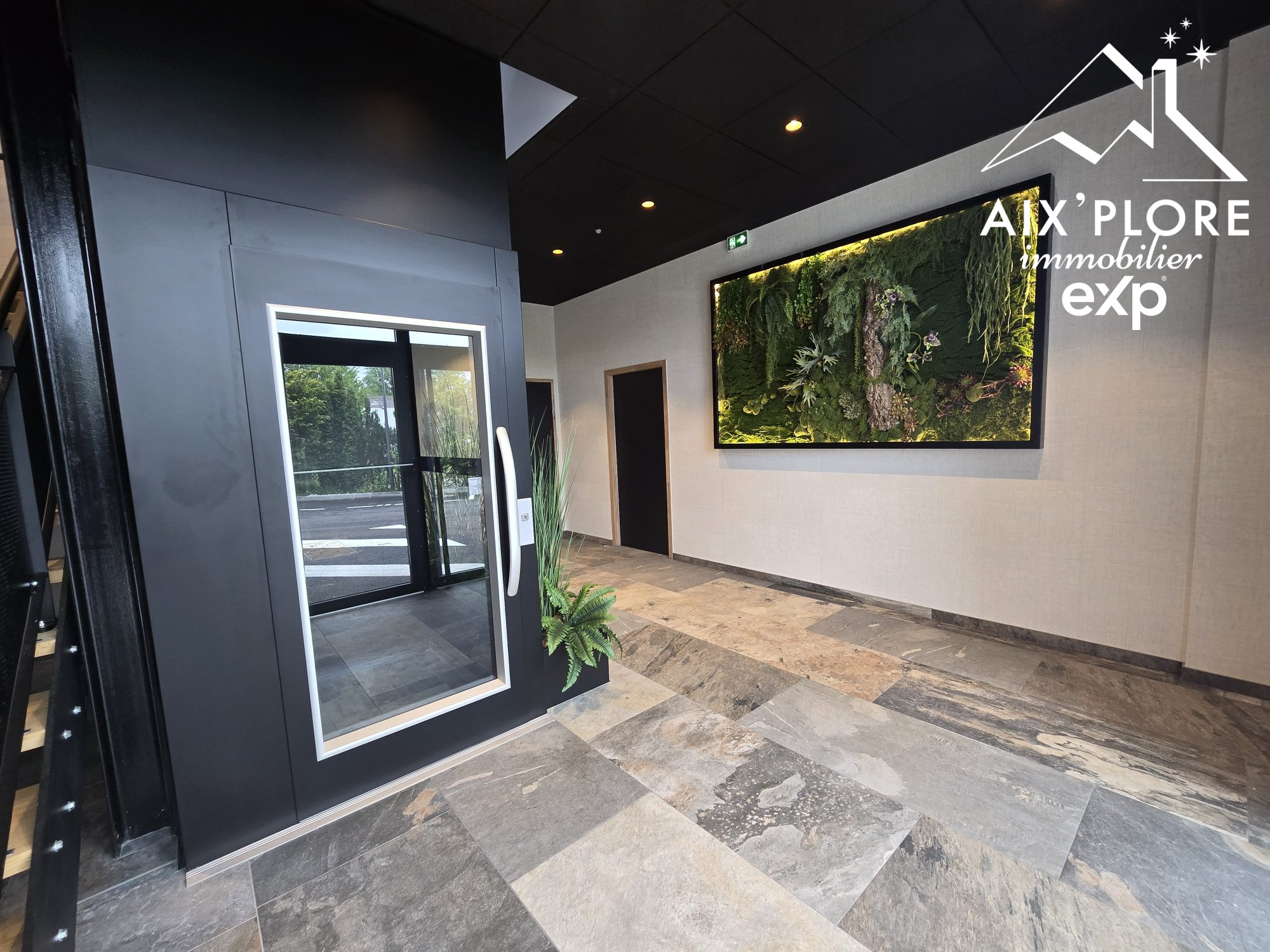 Immobilier pro à vendre à Sillingy