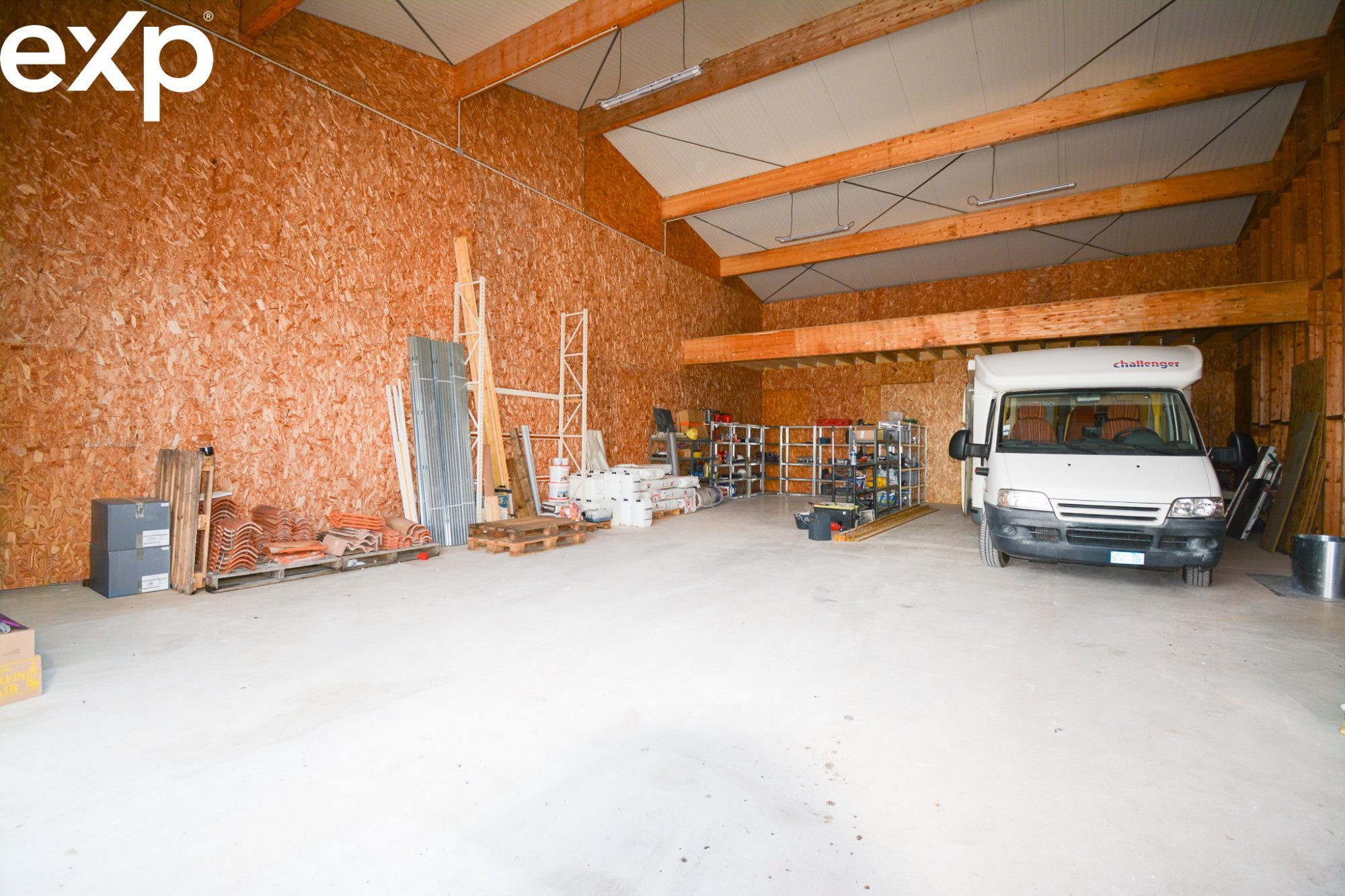 Immobilier pro à vendre à Targon