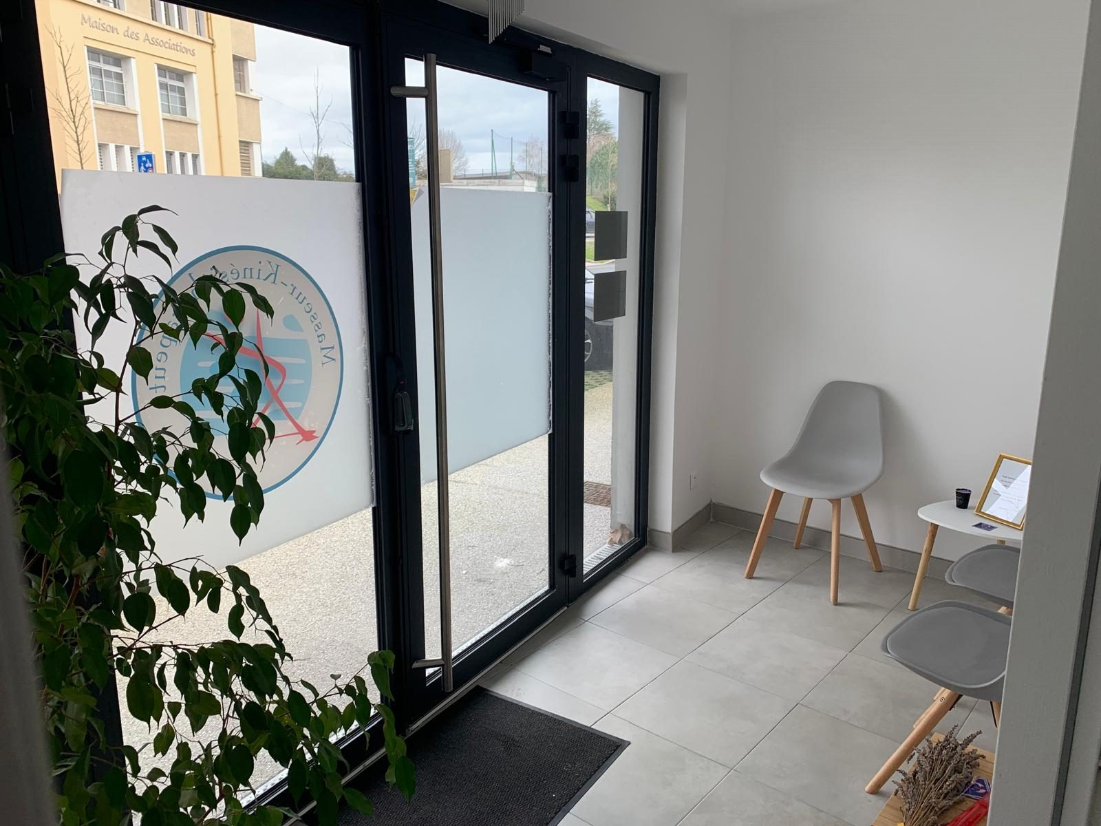 Immobilier pro for sale in Saint-Paul-lès-Dax