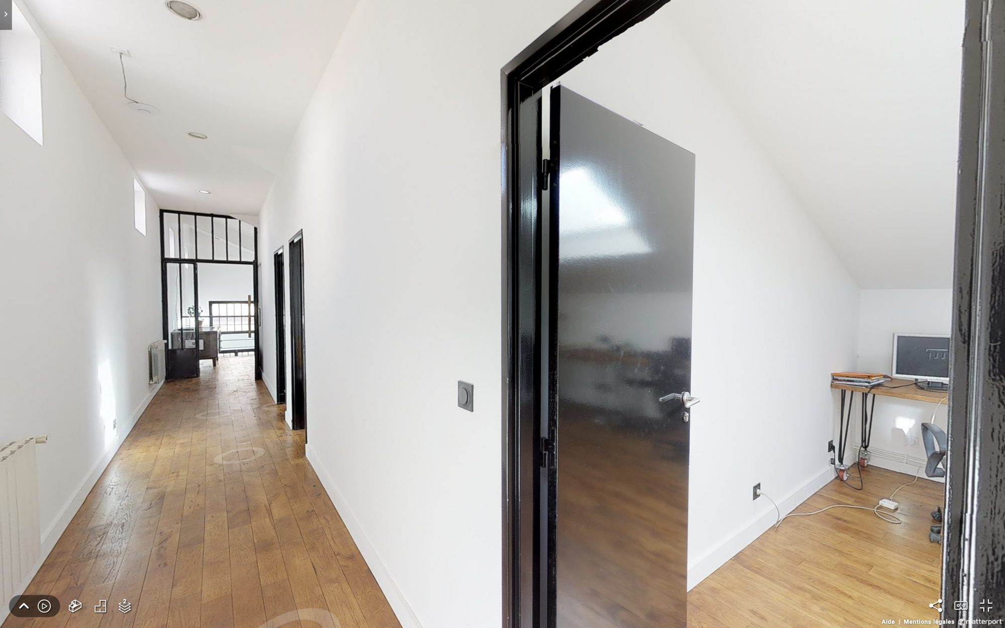 Commercial Real Estate for sale in Saint-Denis