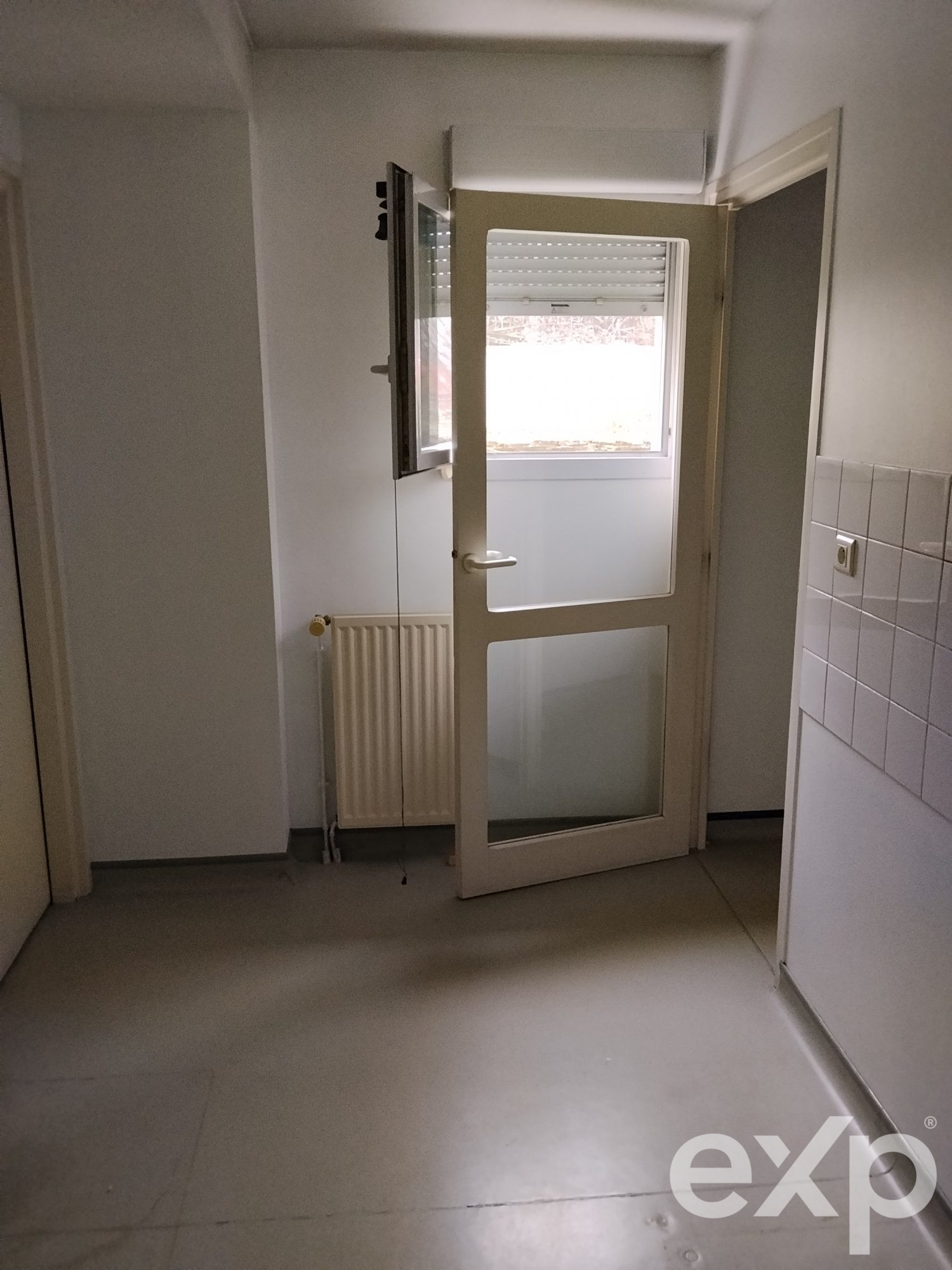 Local commercial 5 pièces 93 m² · à Châtenoy-le-Royal · 93 m² · 180 000 €