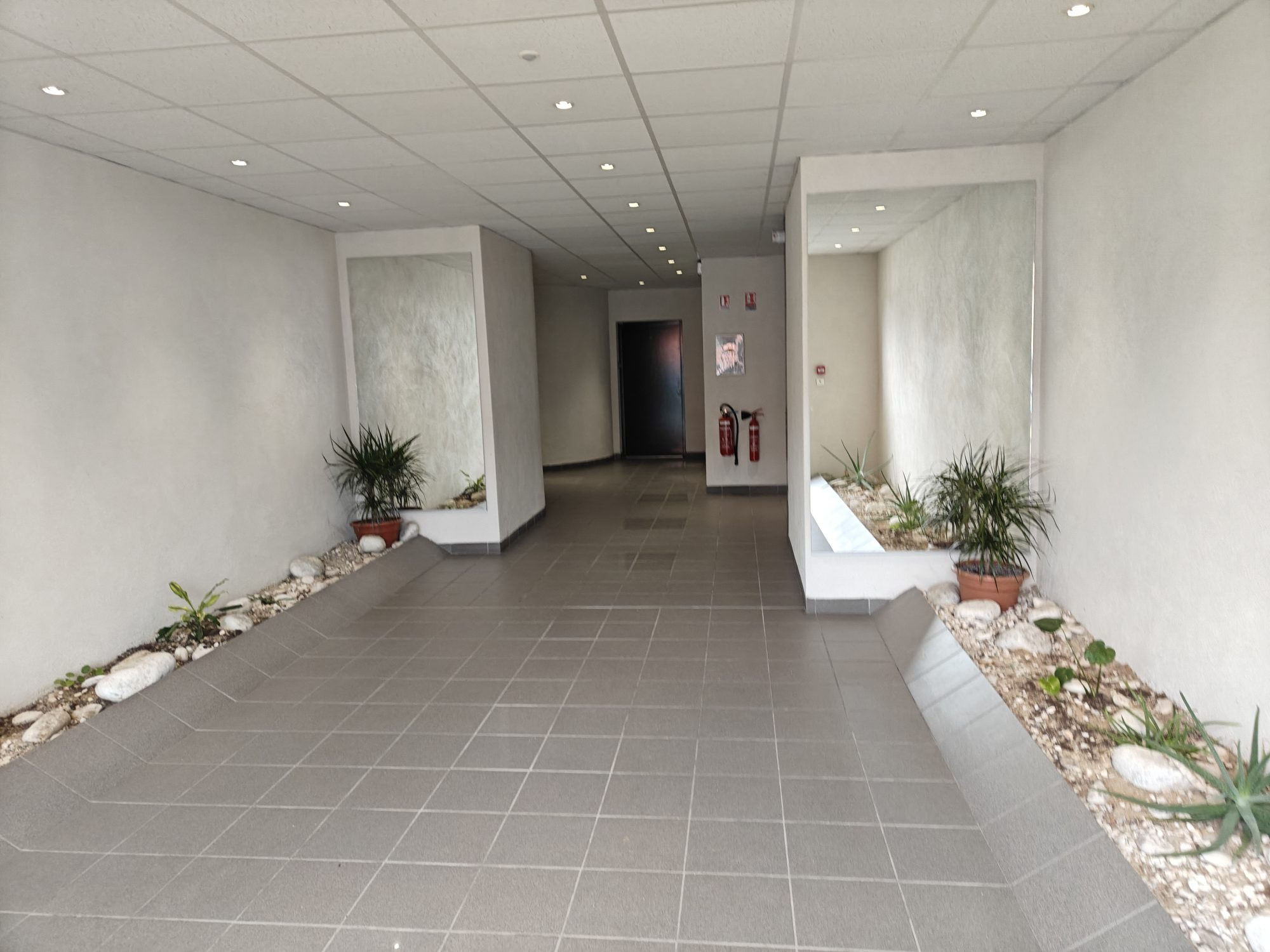 8 pièces 120 m² · à Brignais · 120 m² · 252 000 €
