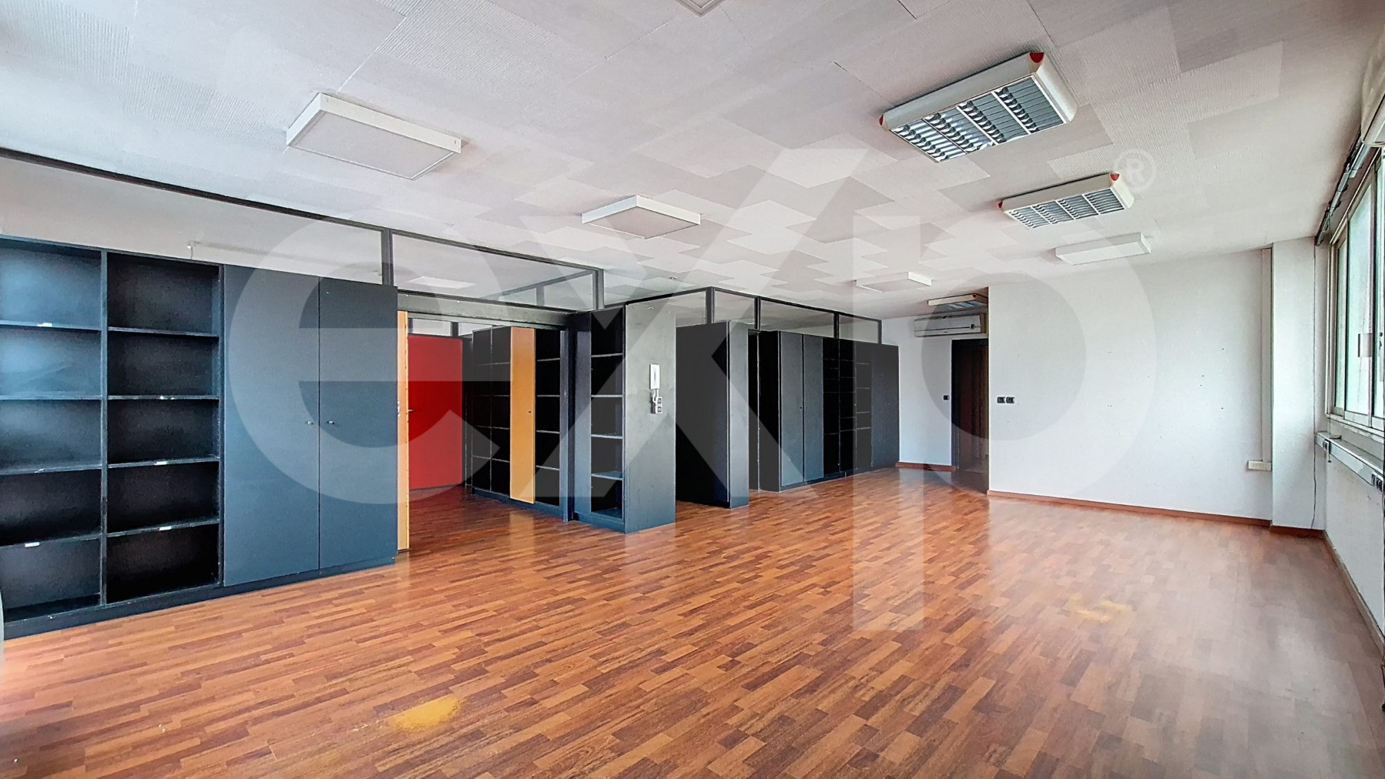 Local commercial 150 m² · à Bordeaux · 150 m² · 299 000 €