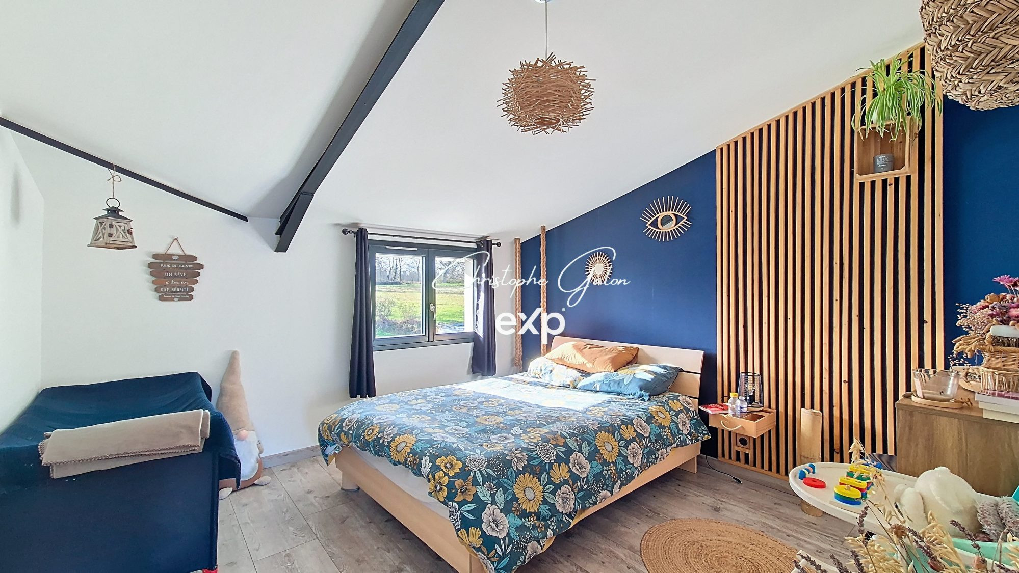 Terrain 300 m² · à Val-D’oire-Et-Gartempe · 300 m² · 325 000 €