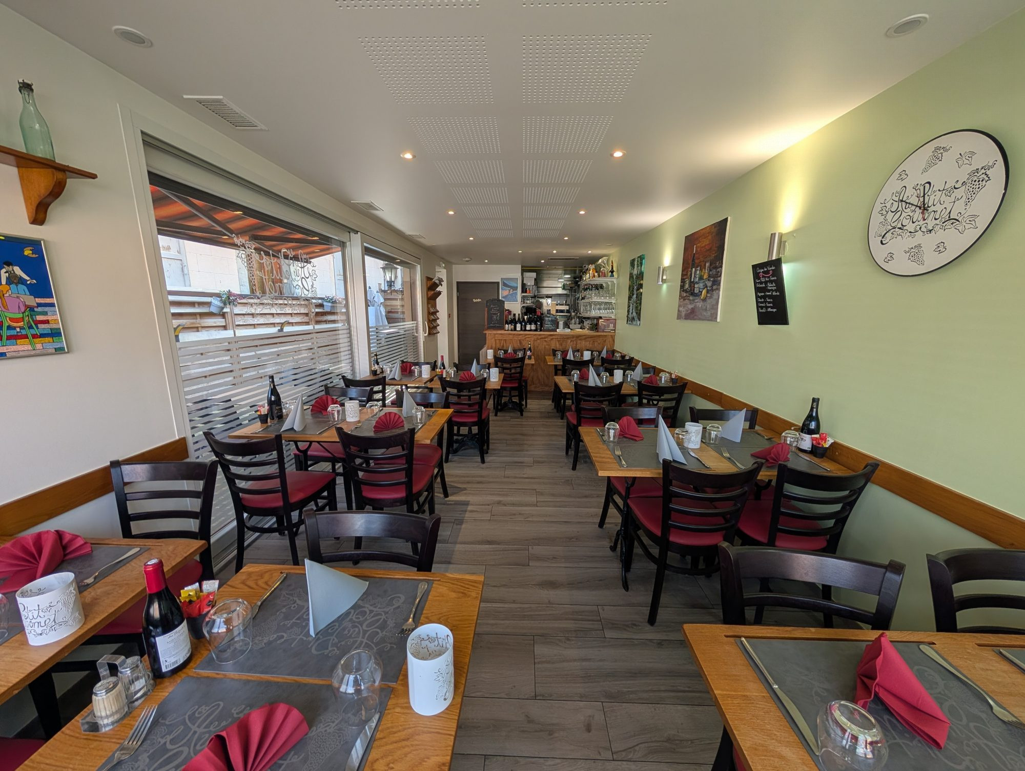 À VENDRE – MURS & FONDS DE COMMERCE – RESTAURANT CLÉ EN MAIN